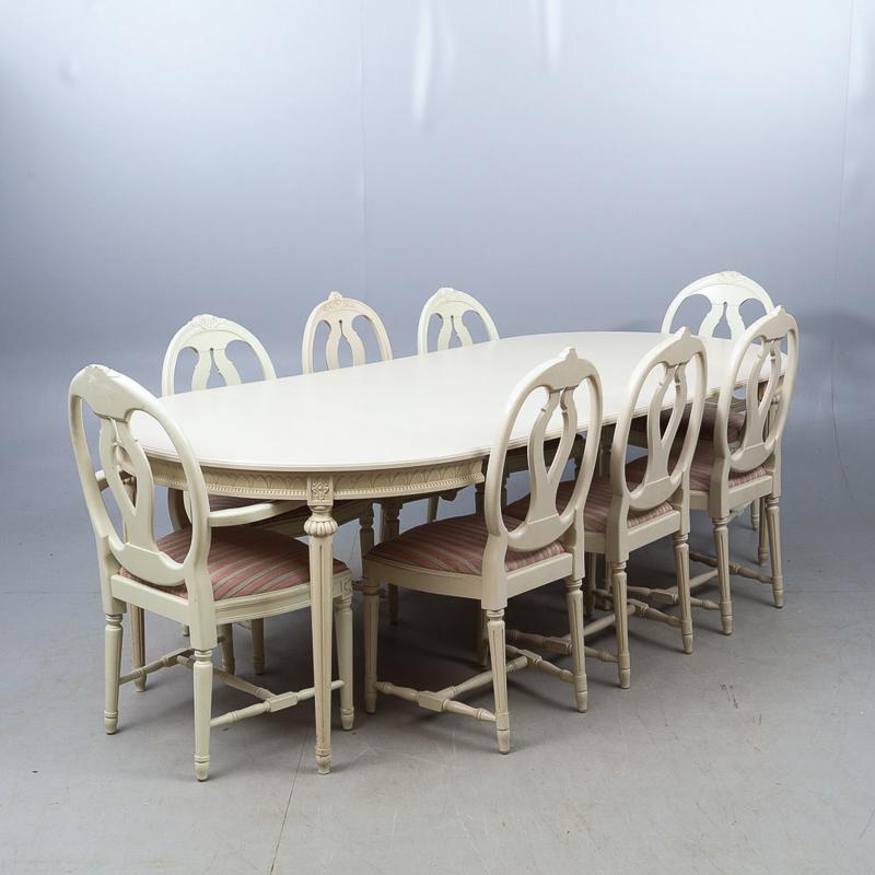 Mid-20th Century Swedish Gustavian Roseback Dining Chairs White Paint Set of 8 1940s 2 Carvers For Sale