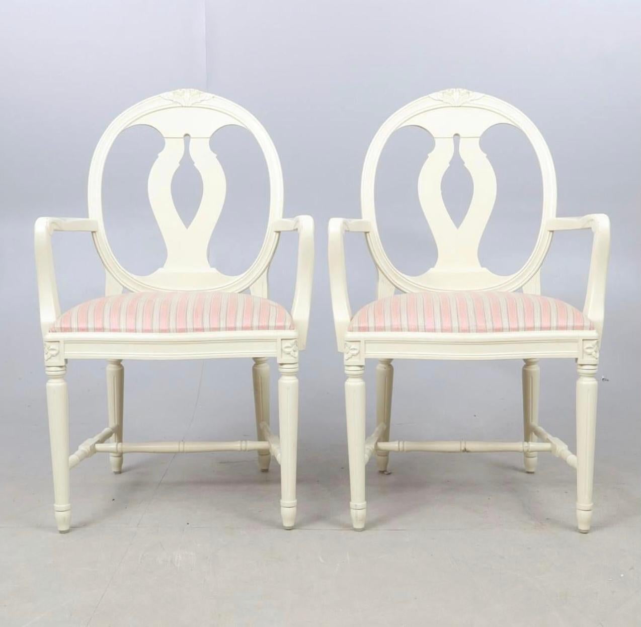 Swedish Gustavian Roseback Dining Chairs White Set of 8 1940s 2 Carvers Sueco en venta