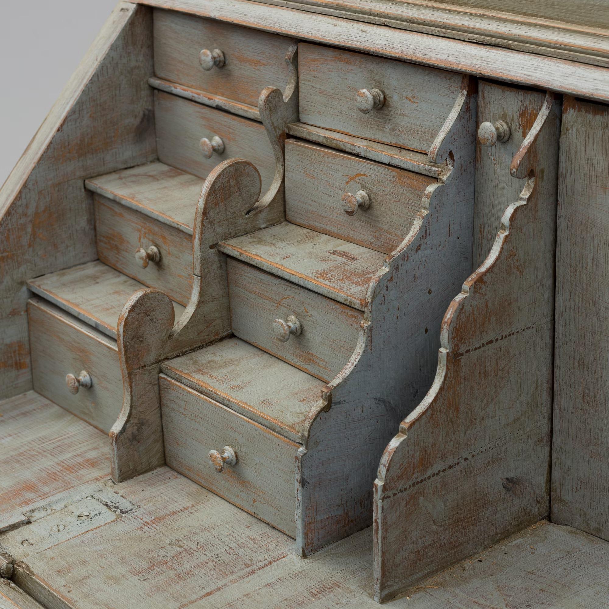 Schwedischer gustavianischer Sekretärschrank, Ende 18./Anfang 19. (Eichenholz) im Angebot