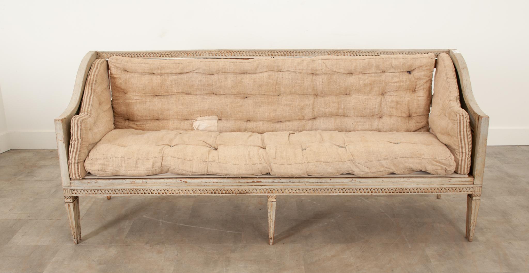Hand-Crafted Swedish Gustavian Settee Daybed