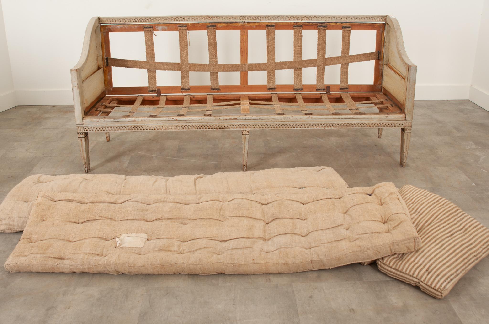 19th Century Swedish Gustavian Settee Daybed