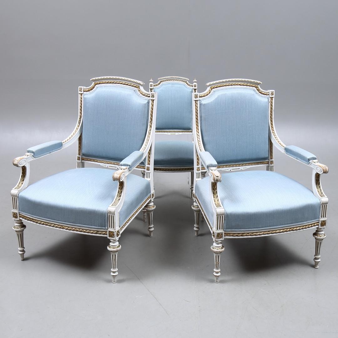 Hand-Painted Swedish Gustavian Single Chair White Color Gold Detail, Early 1900s For Sale