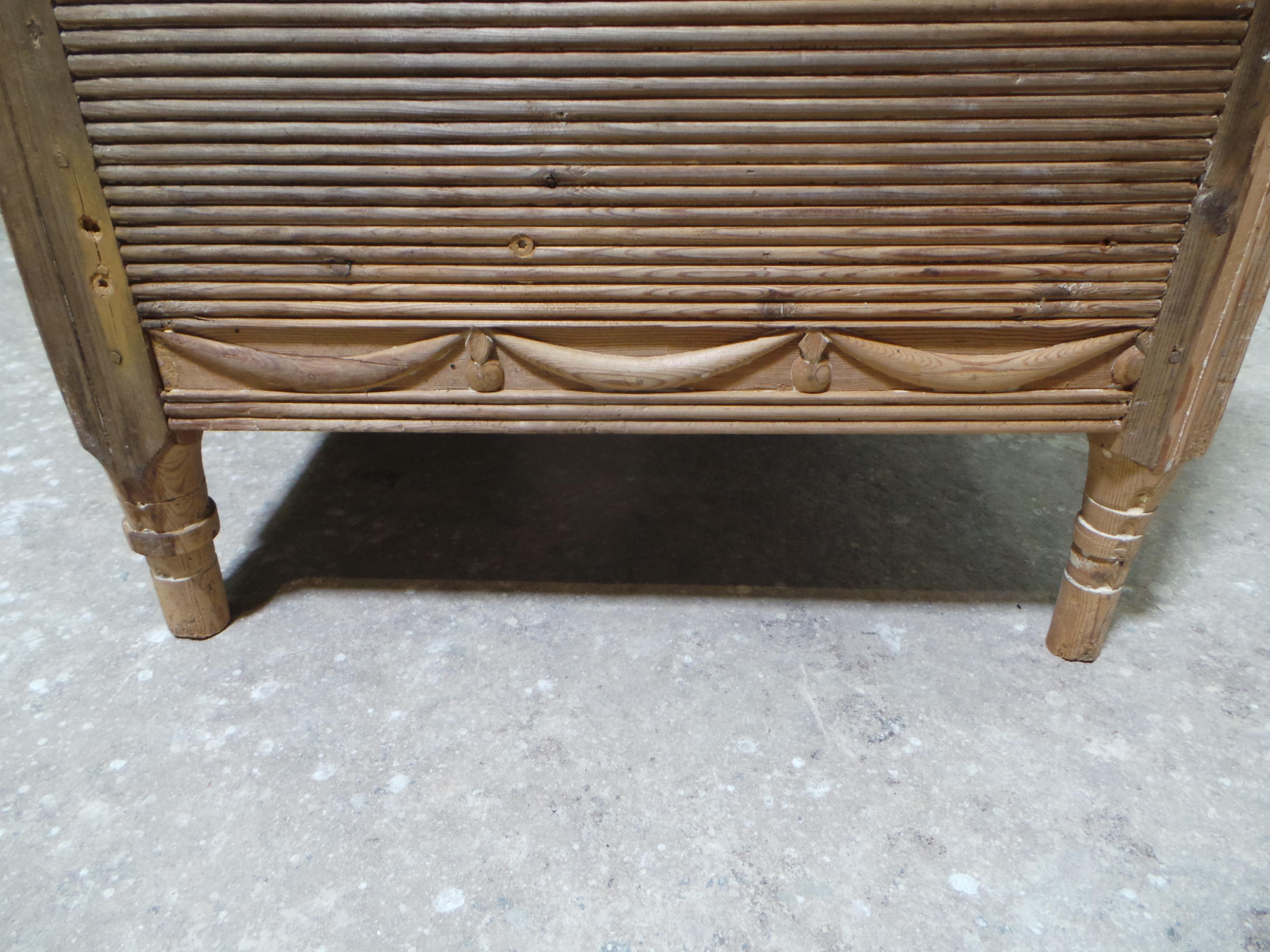 Swedish Gustavian Sofa/Bed Natural Finish For Sale 6