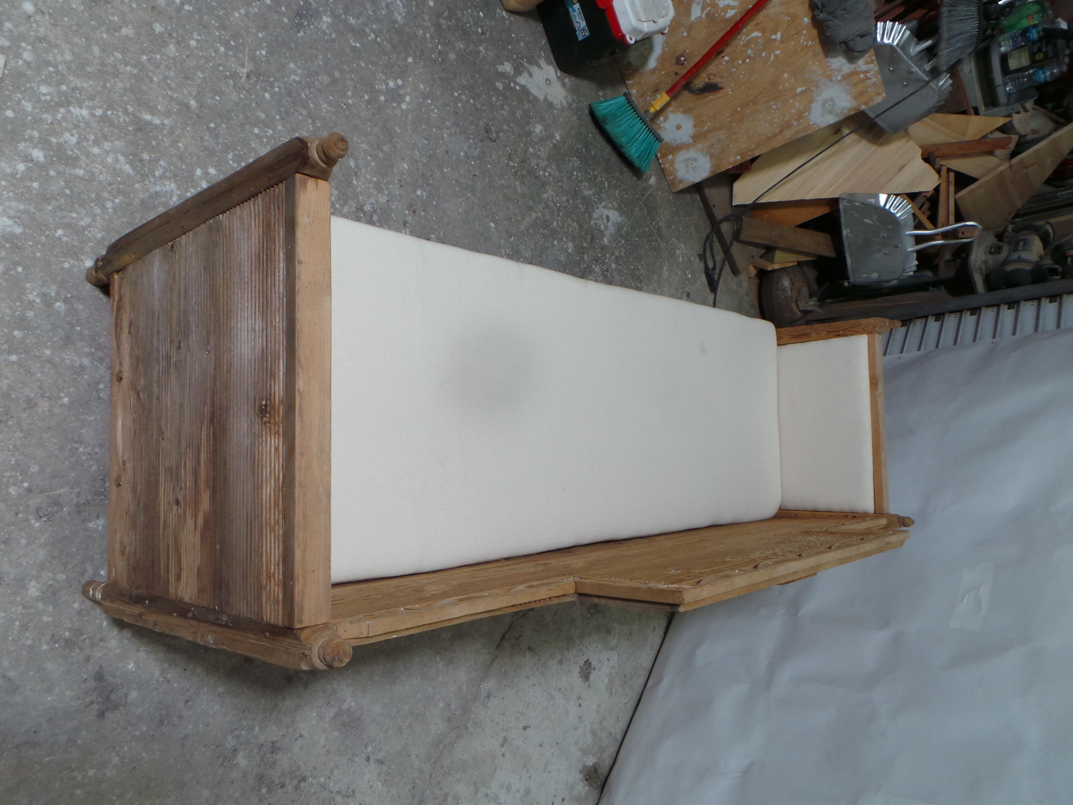 Swedish Gustavian Sofa/Bed Natural Finish For Sale 4