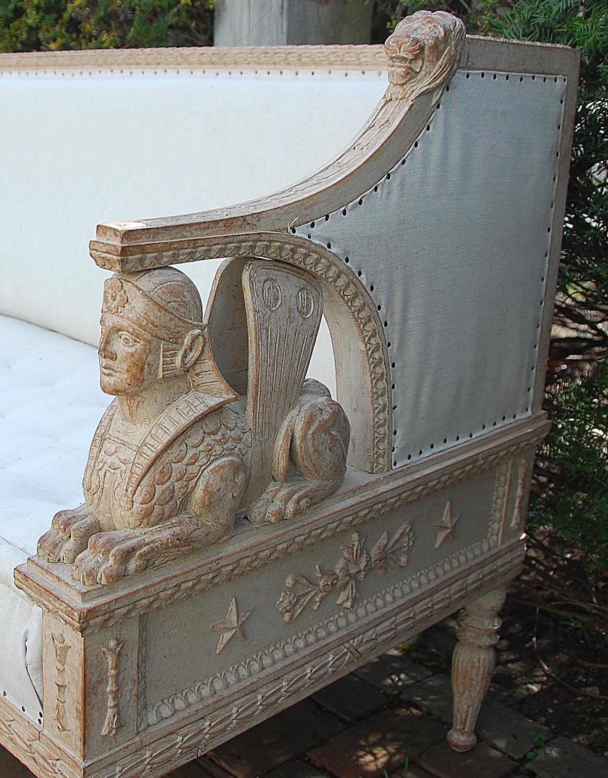 Swedish Carved 19th Century Gustavian Sofa with Sphinx and Lion Motifs in Beech 1