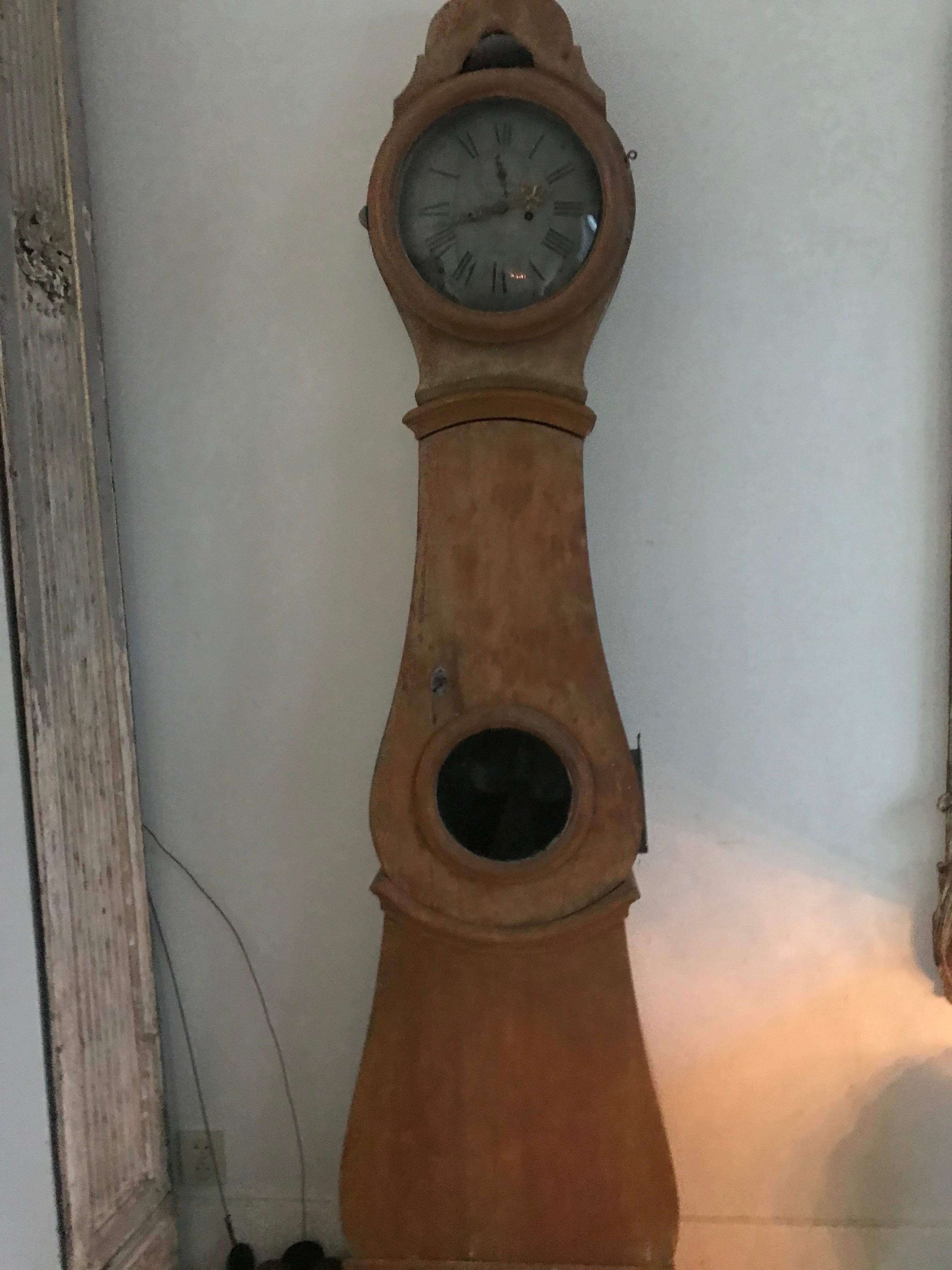 Swedish Gustavian tall case clock by Josua Lannér, late 18th century. In Good Condition For Sale In Eindhoven, Netherlands