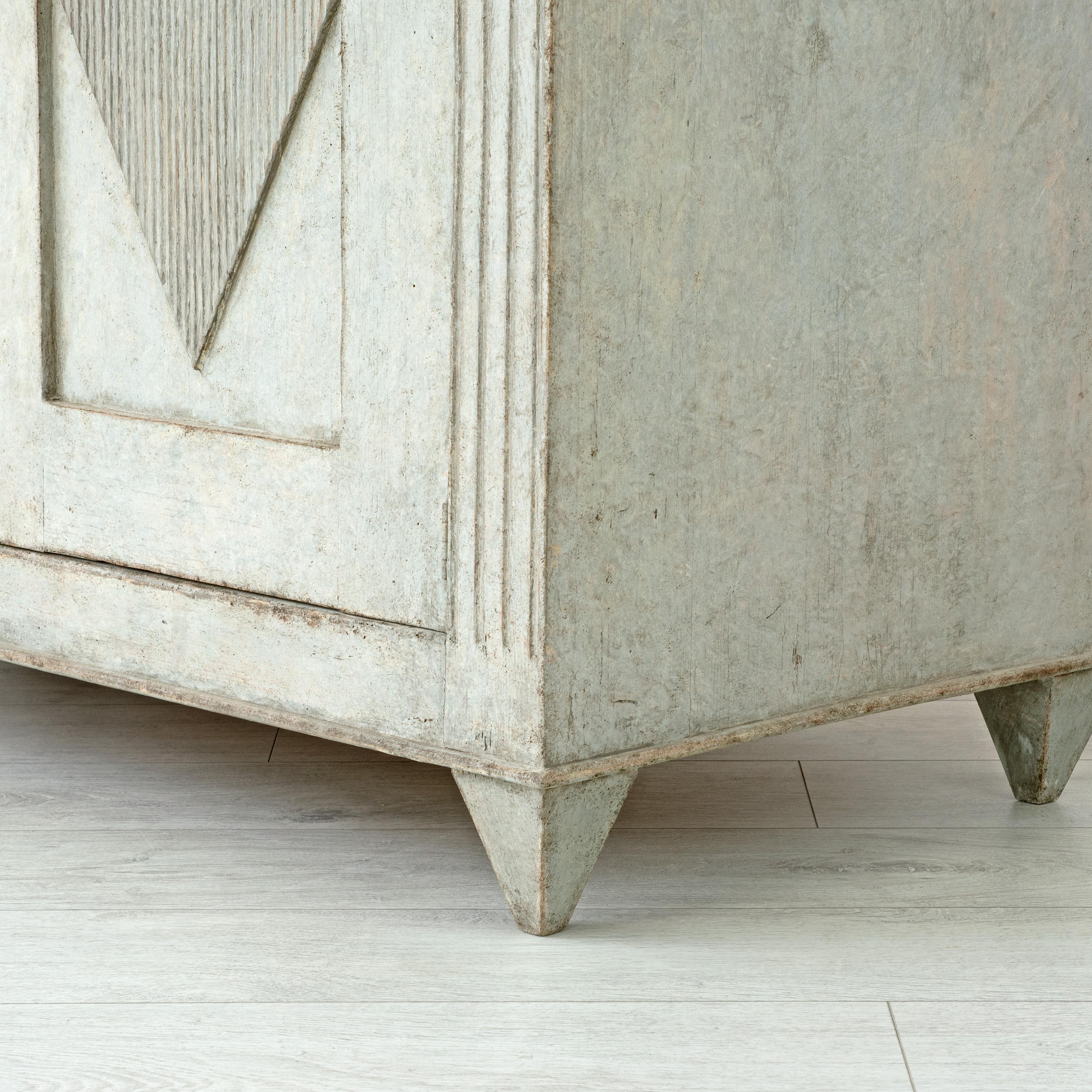 Carved Swedish Gustavian Style 1840s Painted Wood Sideboard with Reeded Diamond Motifs