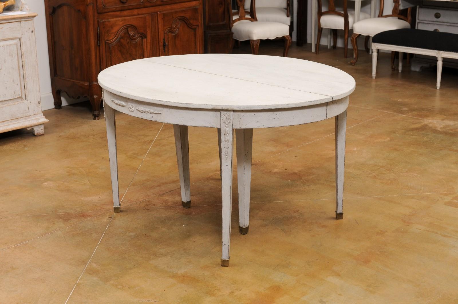 Carved Swedish Gustavian Style 1850s Oval Dining Room Extension Table with Two Leaves