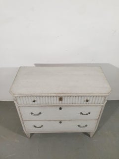 Swedish Gustavian Style 1860s Gray Painted Three-Drawer Chest with Carved Drawer
