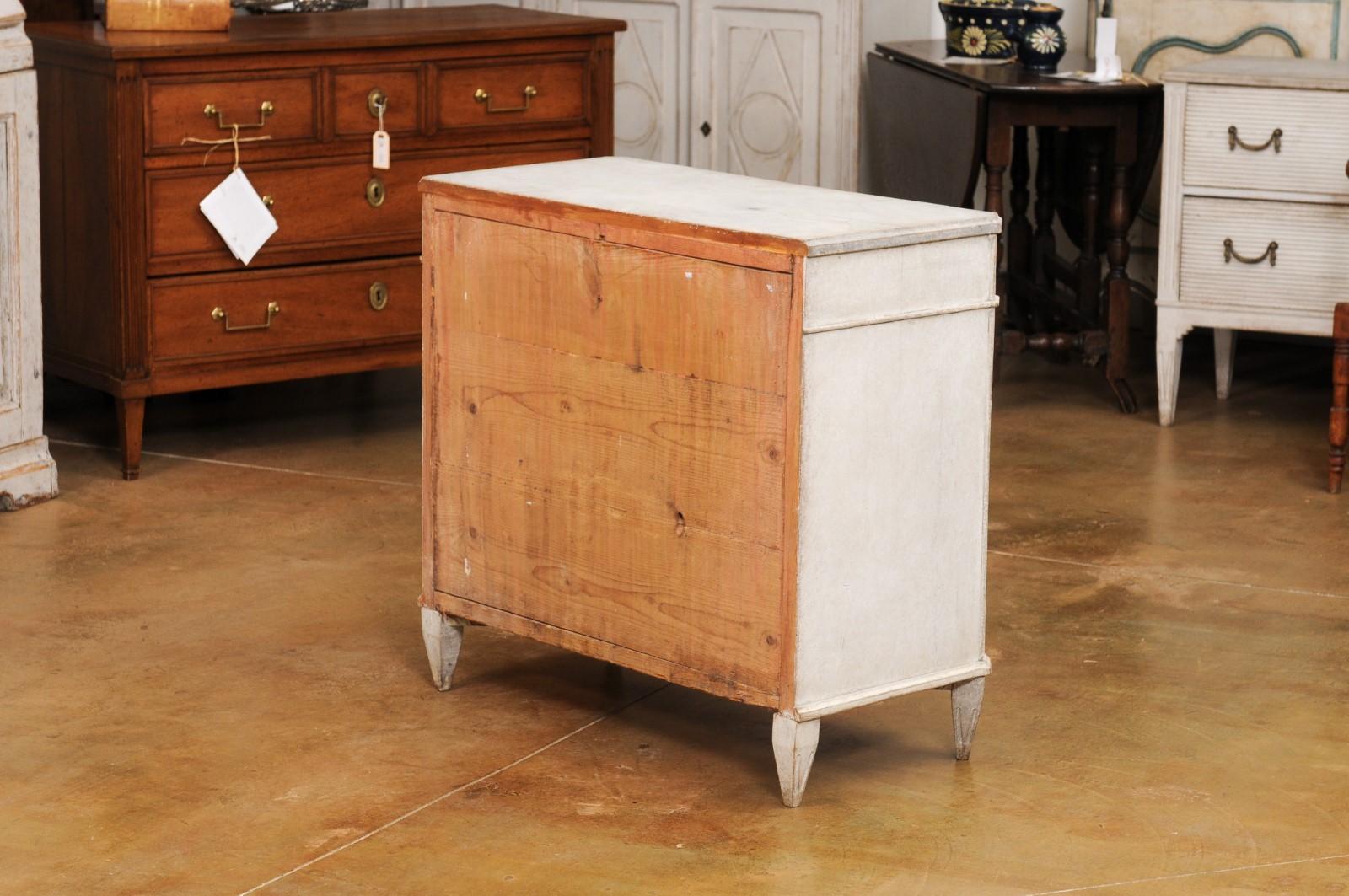 Wood Swedish Gustavian Style 1860s Painted Chest with Five Drawers and Fluted Motifs For Sale