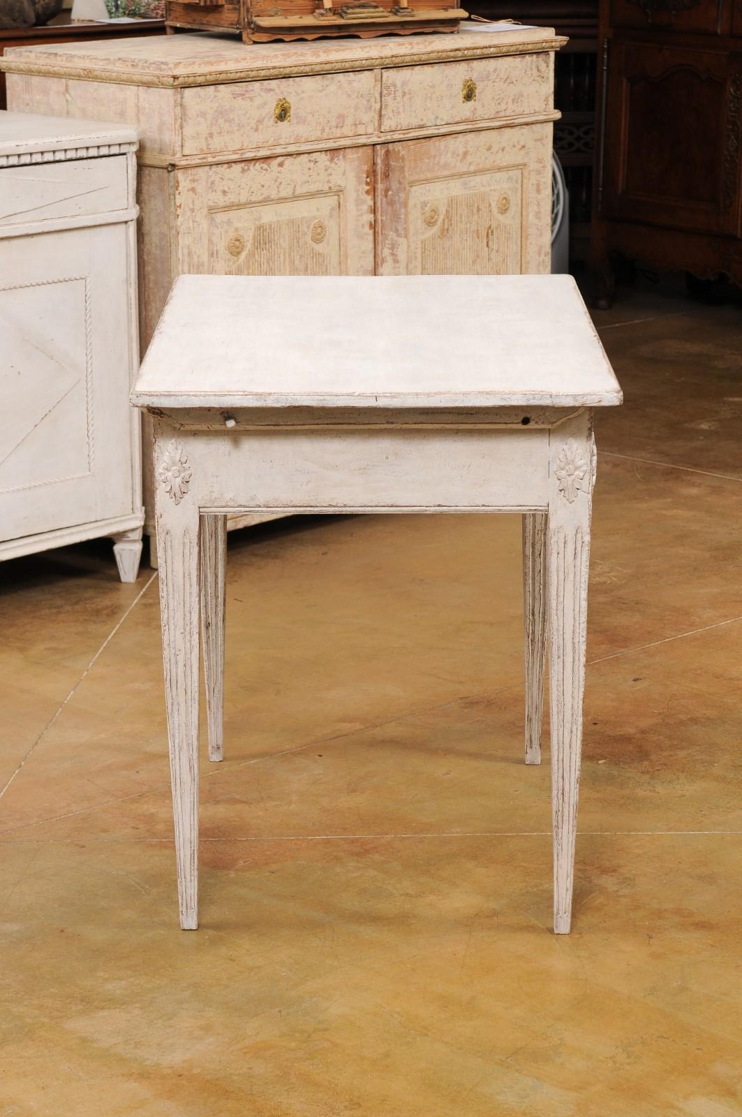 Swedish Gustavian Style 1880s Painted and Carved Side Table with Reeded Drawer 3