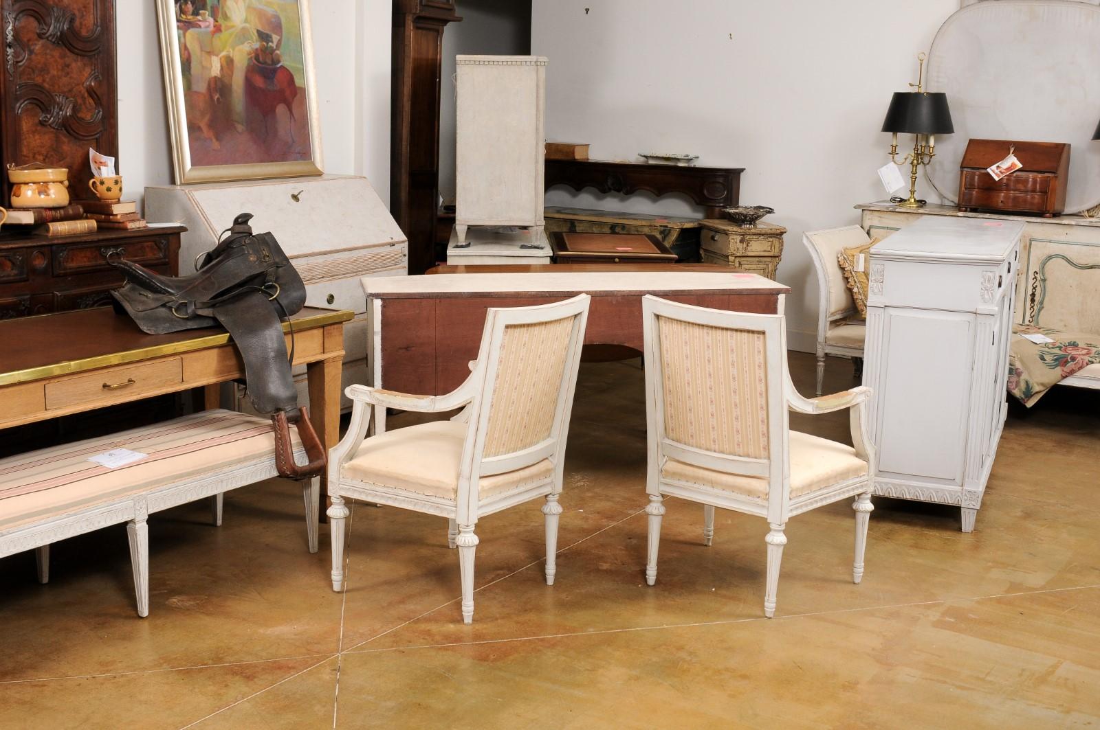 Swedish Gustavian Style 1900 Painted Wood Armchairs with Carved Aprons For Sale 2