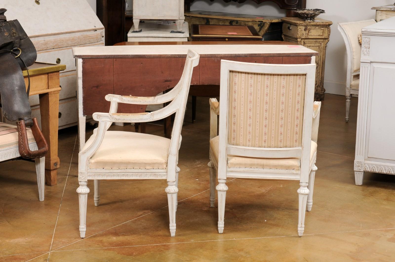Swedish Gustavian Style 1900 Painted Wood Armchairs with Carved Aprons For Sale 3