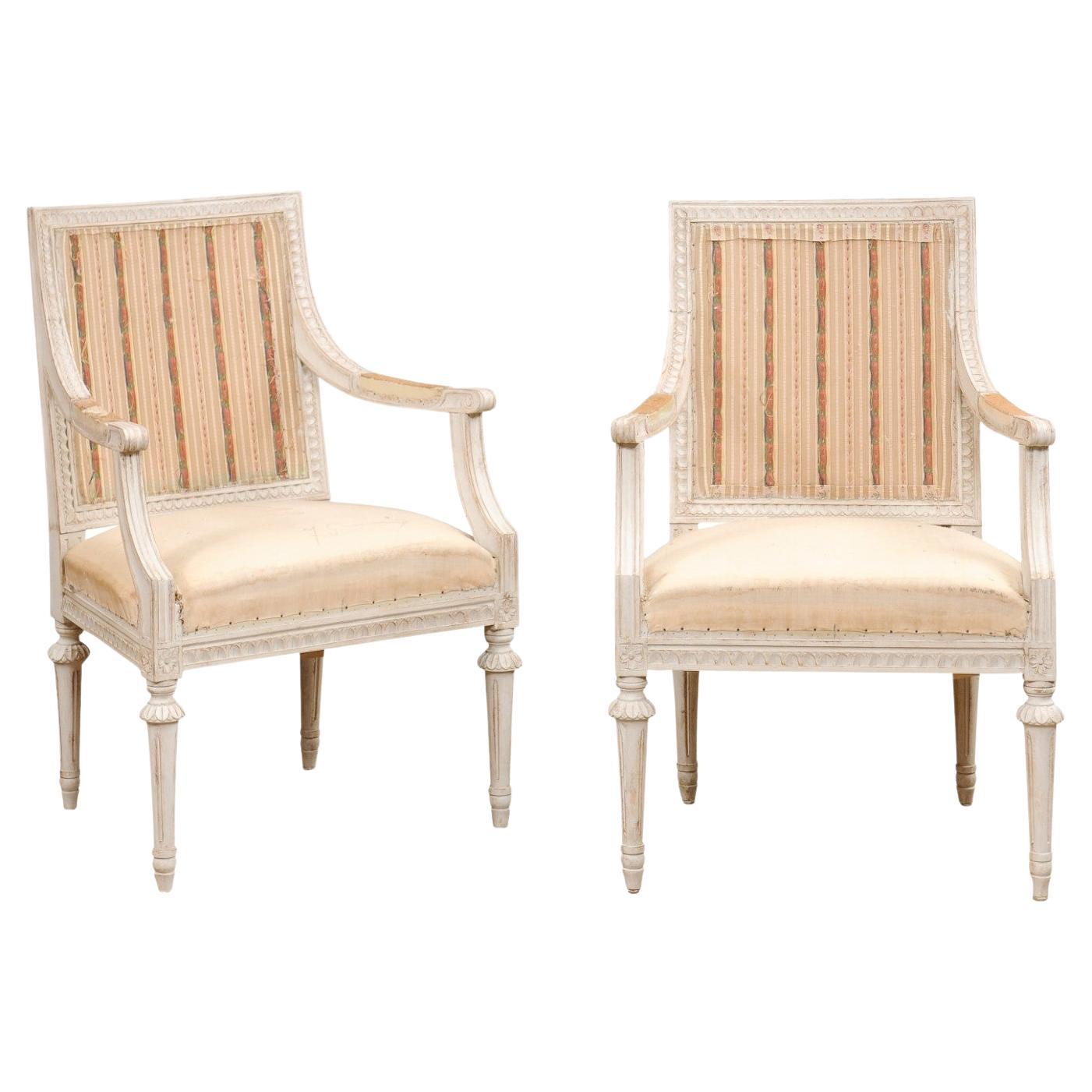 Swedish Gustavian Style 1900 Painted Wood Armchairs with Carved Aprons For Sale