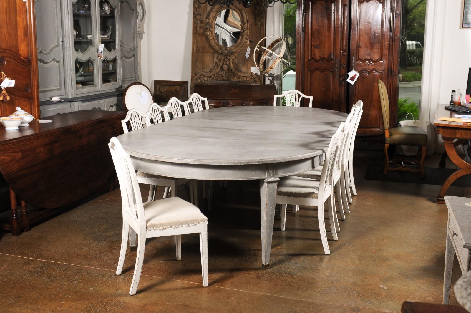 Swedish Gustavian Style 1900s Painted Oval Dining Room Table with Three Leaves In Good Condition In Atlanta, GA