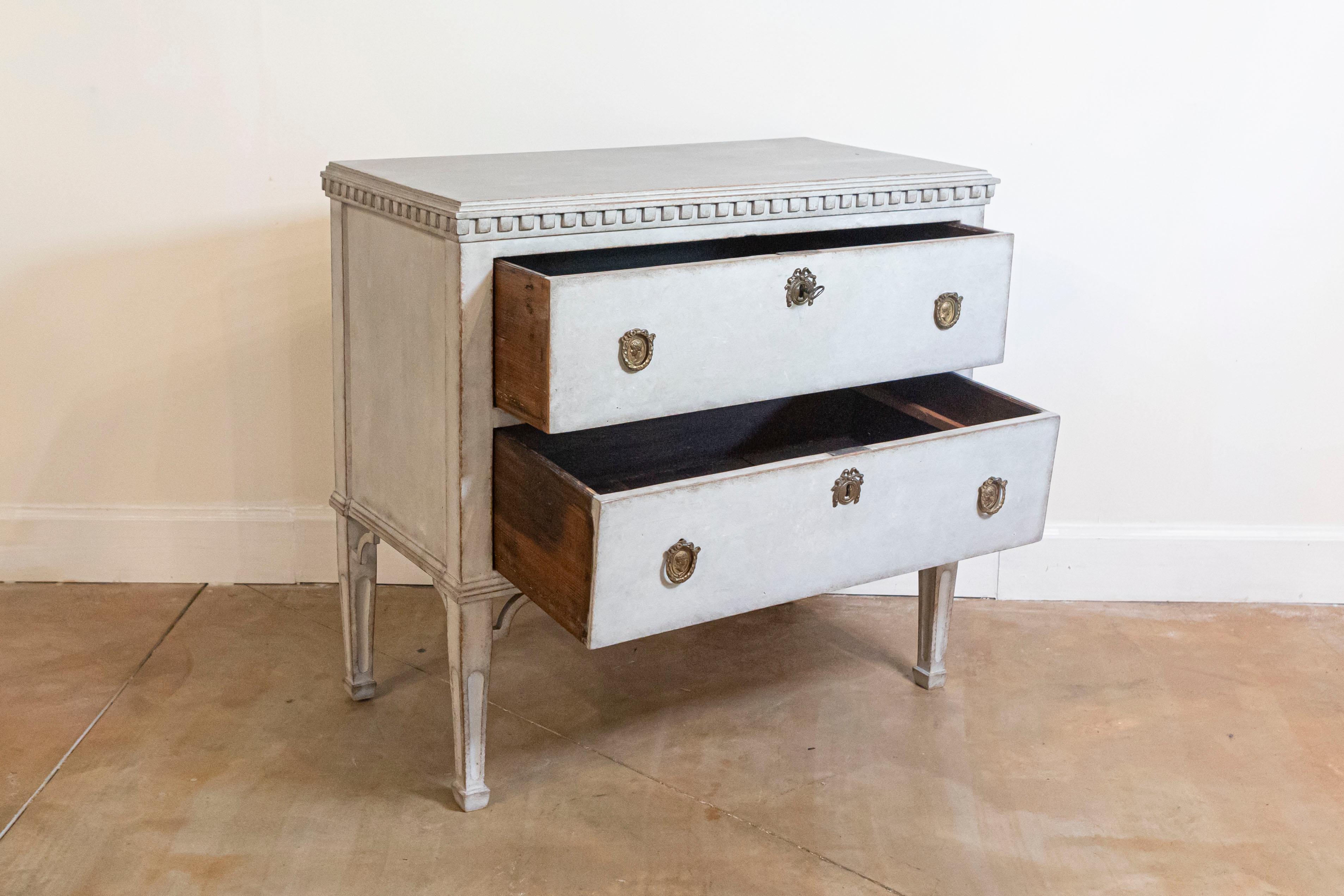 Swedish Gustavian Style 19th Century Light Gray Painted Two Drawer Chest In Good Condition For Sale In Atlanta, GA