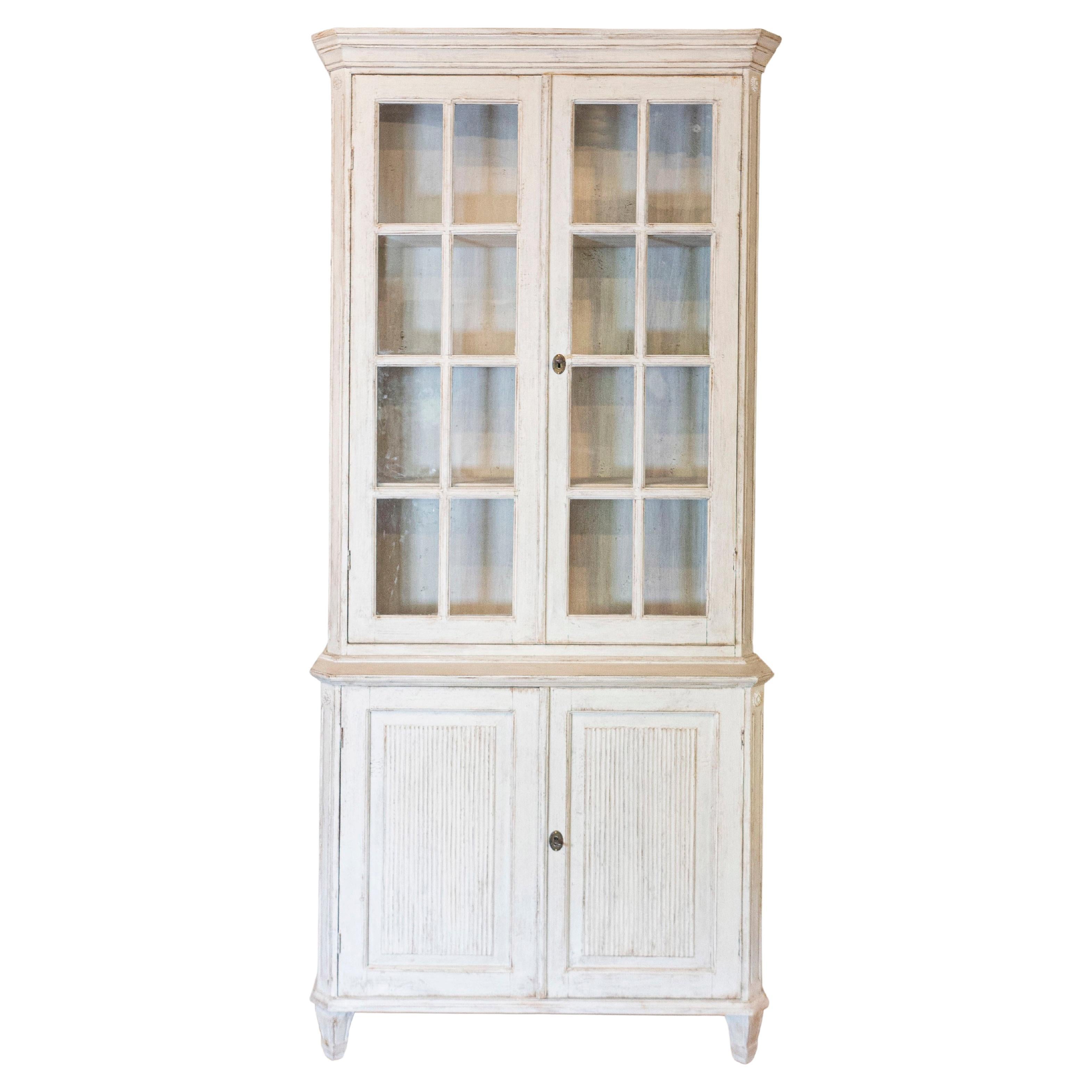 Swedish Gustavian Style 19th Century Light Painted Two-part Vitrine Cabinet For Sale