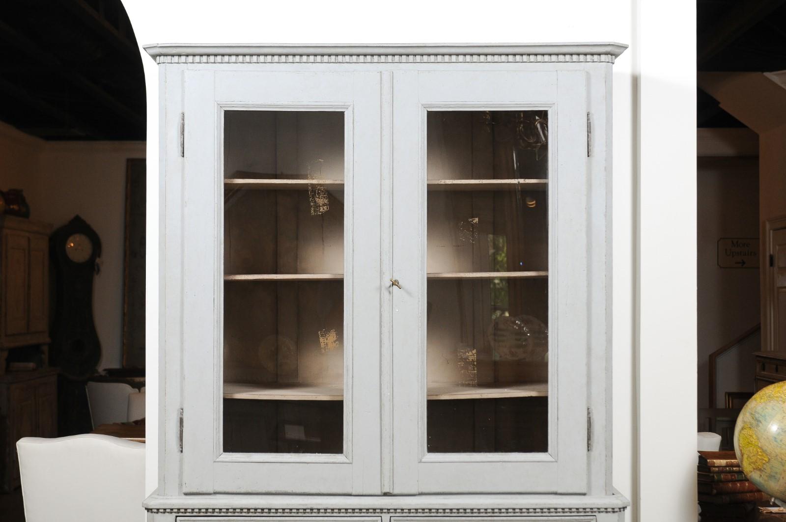 Swedish Gustavian Style 19th Century Painted Cabinet with Glass Doors 1