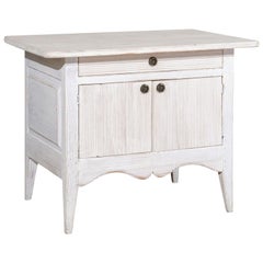 Swedish Gustavian Style 19th Century Painted Sideboard with Reeded Motifs
