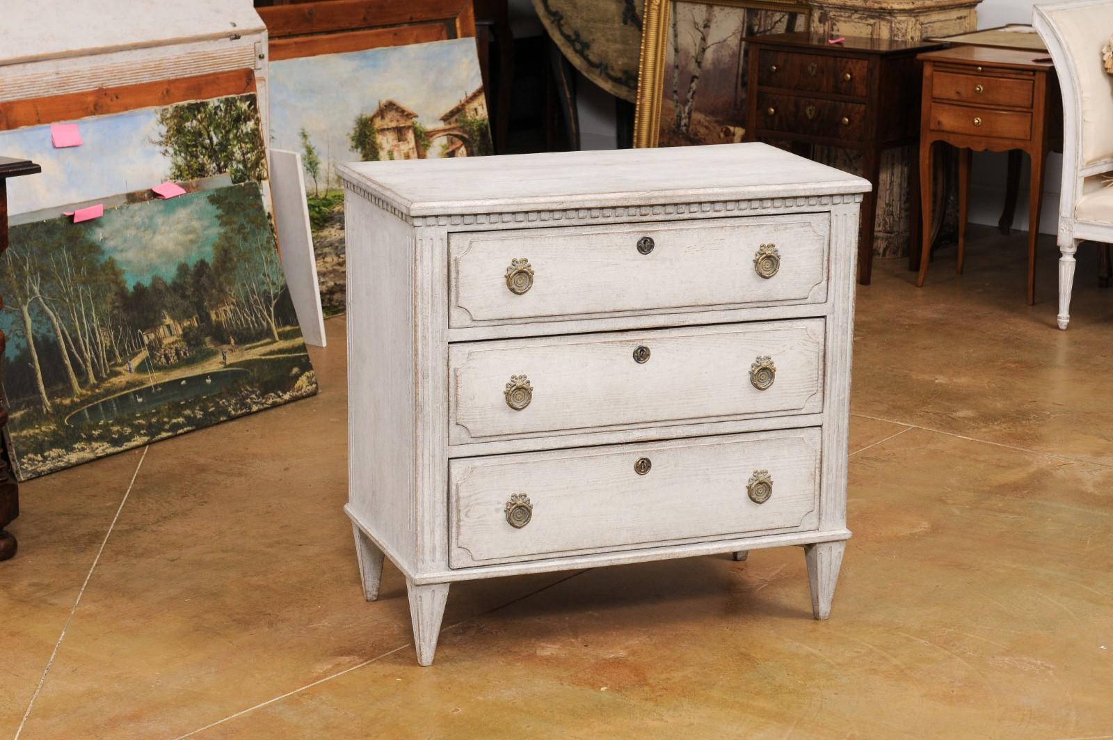 Swedish Gustavian Style 19th Century Painted Wood Three Drawer Carved Chest In Good Condition In Atlanta, GA