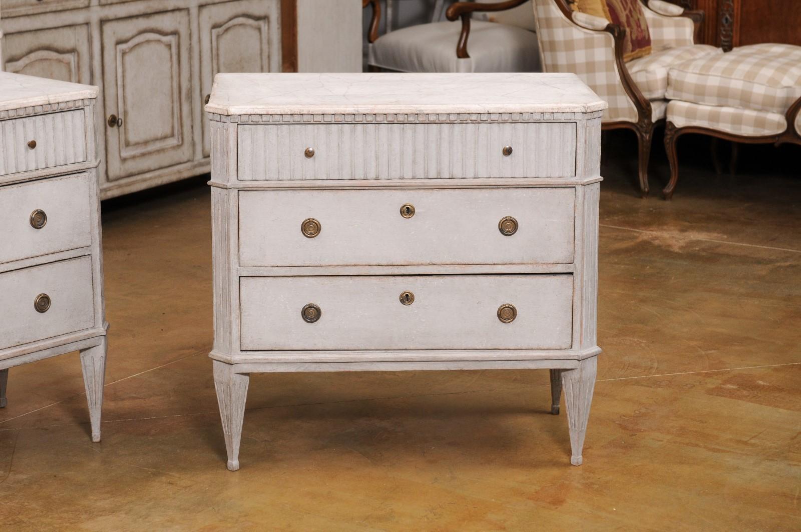 Swedish Gustavian Style 19th Century Painted Wood Three-Drawer Commodes In Good Condition In Atlanta, GA