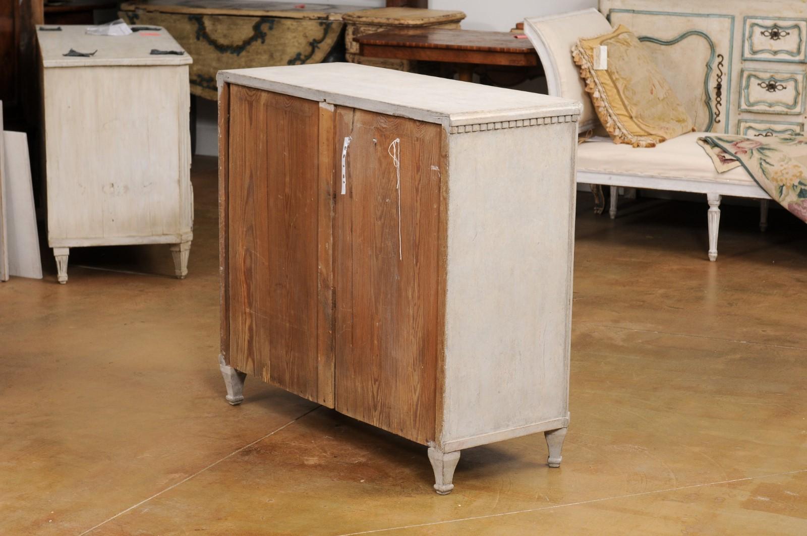 Swedish Gustavian Style 19th Century Sideboard with Carved Diamond Motifs 3