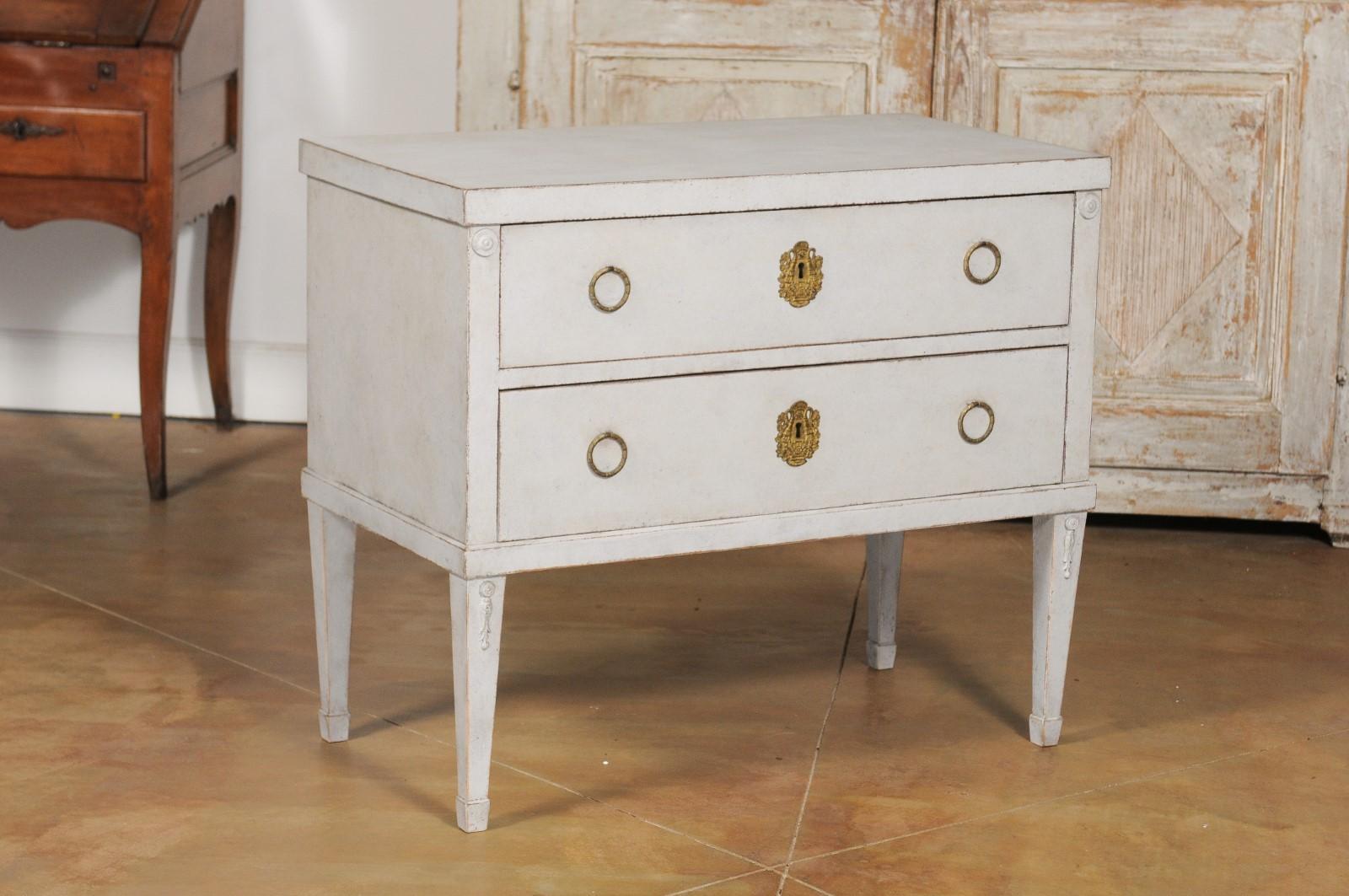Swedish Gustavian Style 20th Century Two-Drawer Painted Chest with Tapered Legs 9