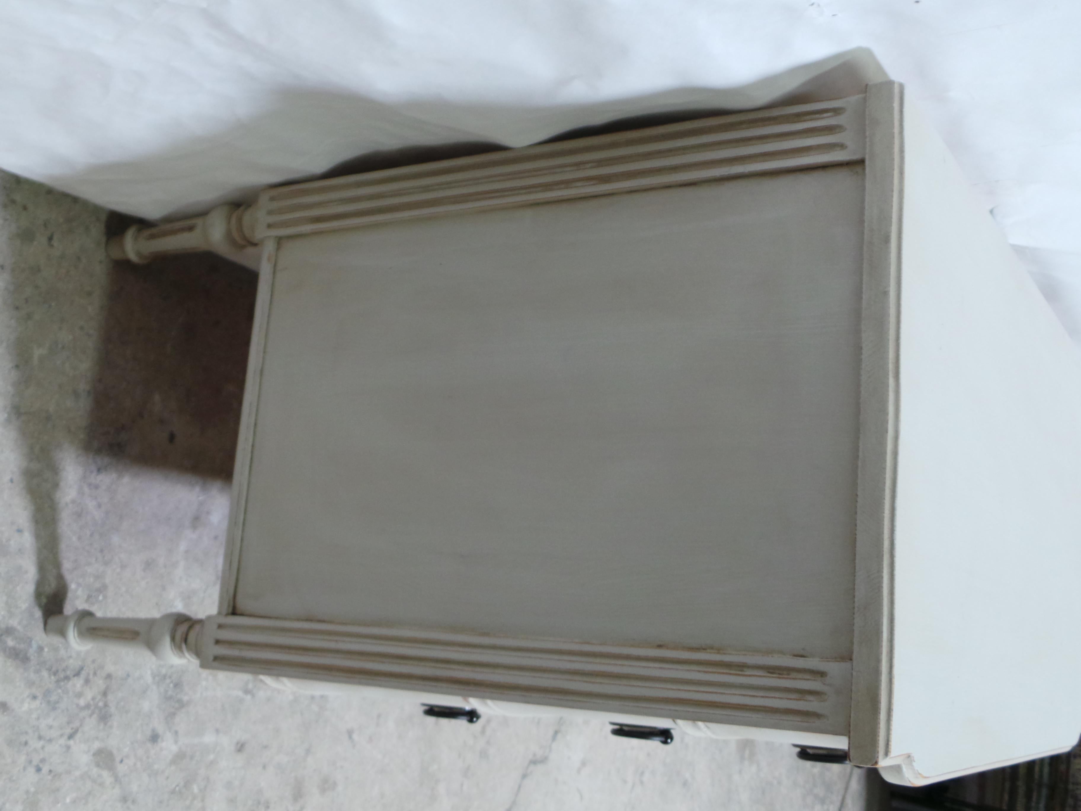 Swedish Gustavian Style 3 Drawer Chest Of Drawers 4