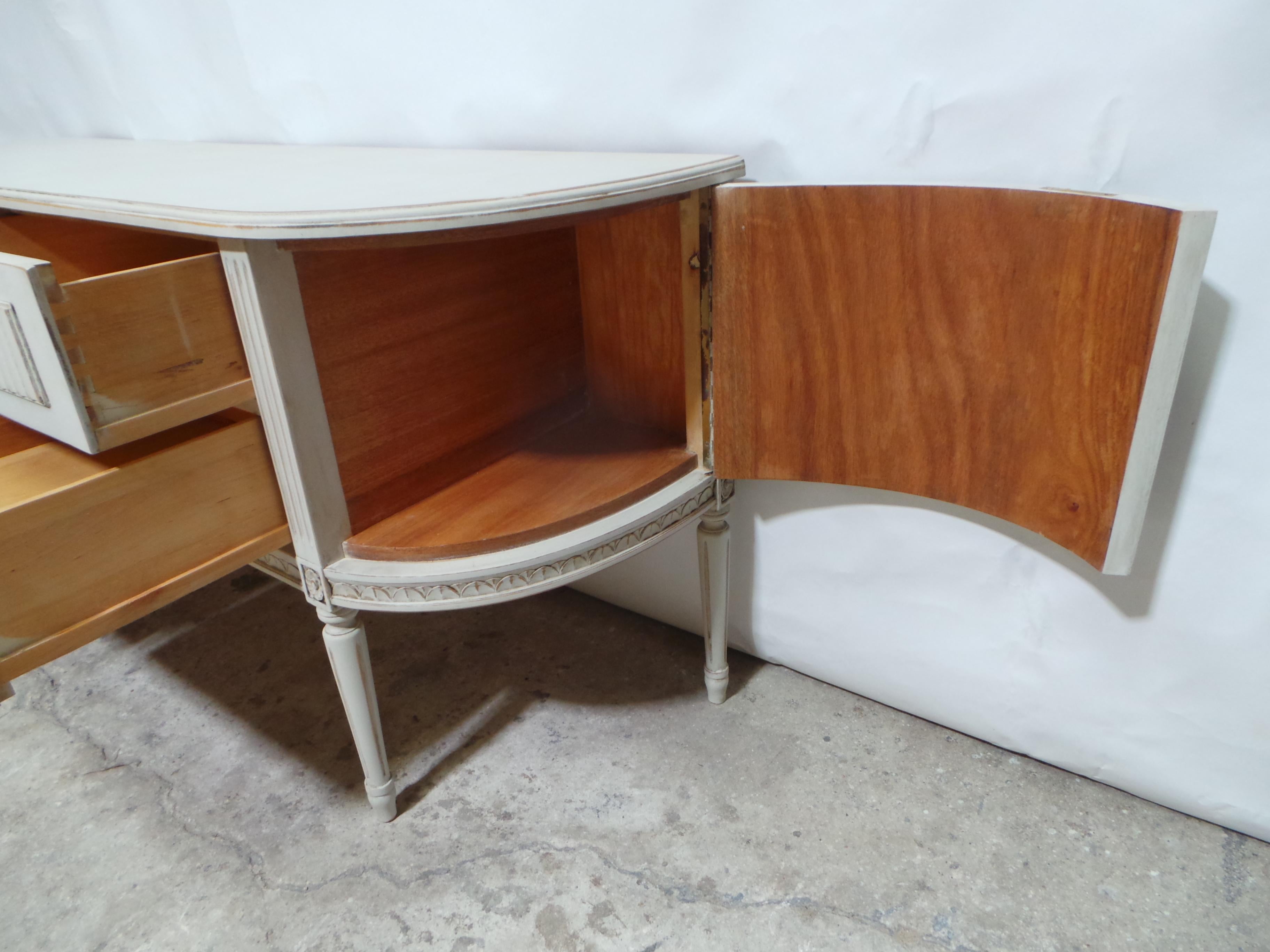 Swedish Gustavian Style 4 Drawer 2 Door Sideboard For Sale 2