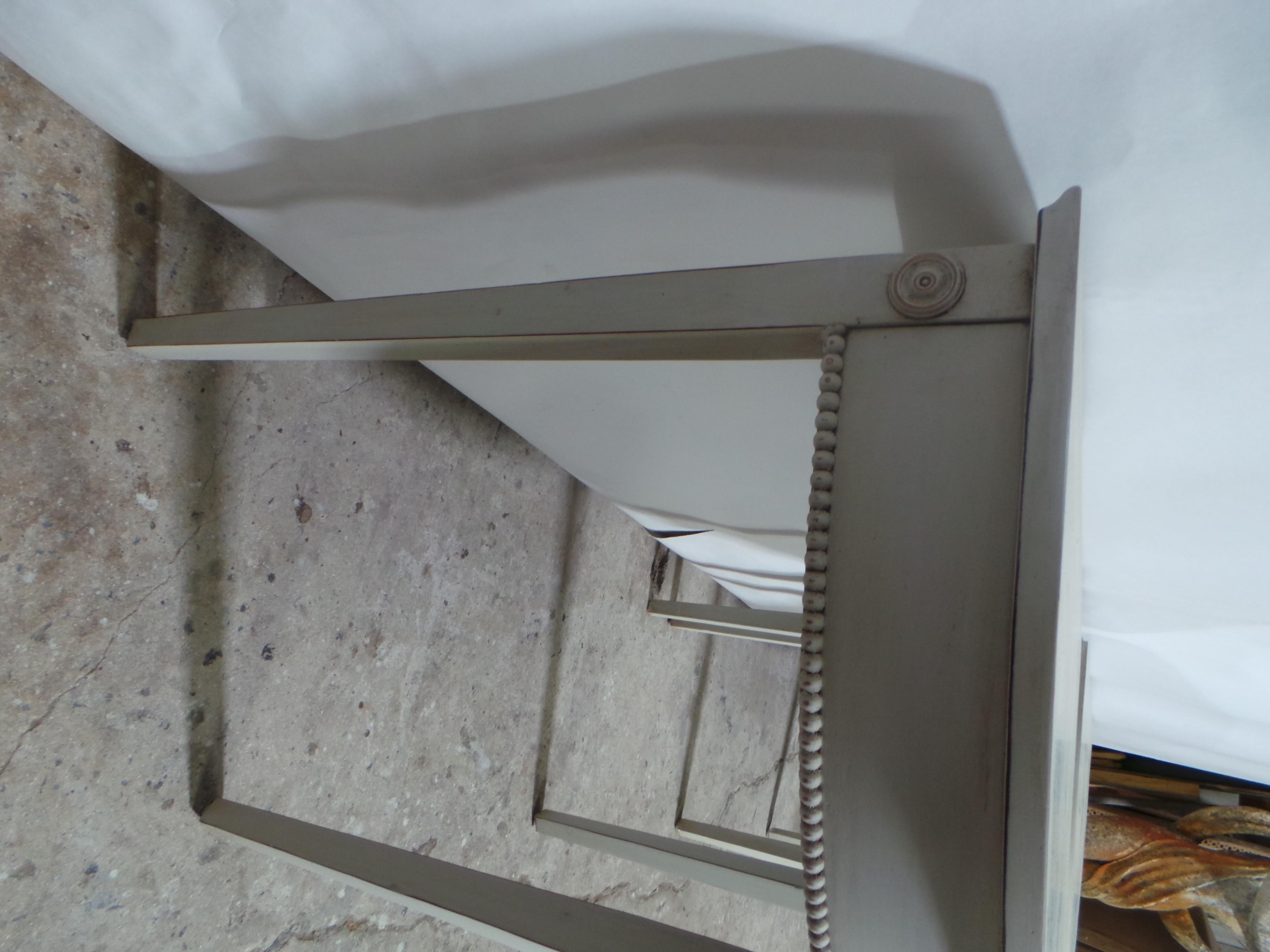 Legno Tavoli Demi Lune svedesi a 4 gambe in stile gustaviano in vendita