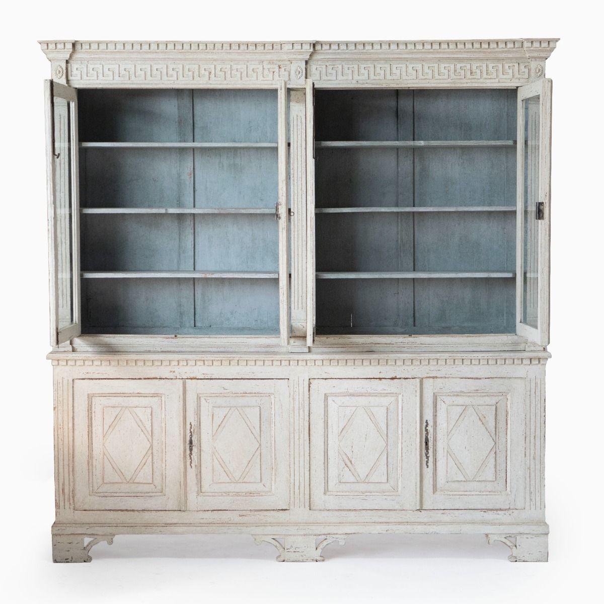 Armario Sueco de Estilo Gustaviano con Puertas de Cristal, hacia 1860 Pintado
