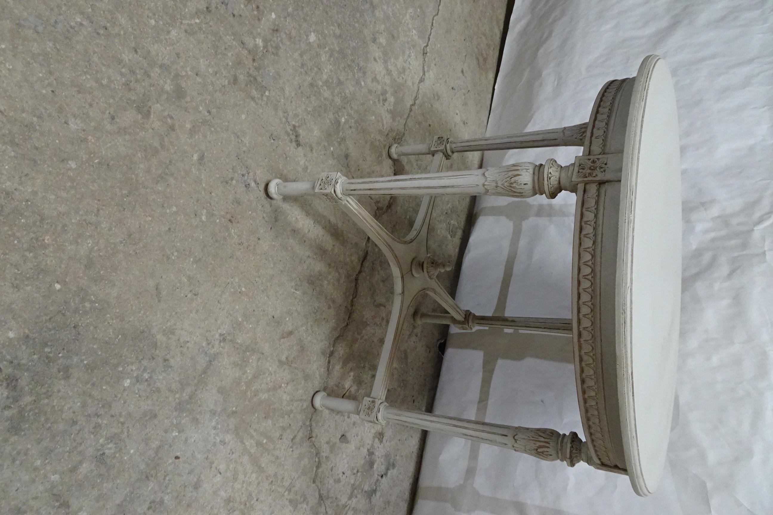 Swedish Gustavian Style Center Table For Sale 3