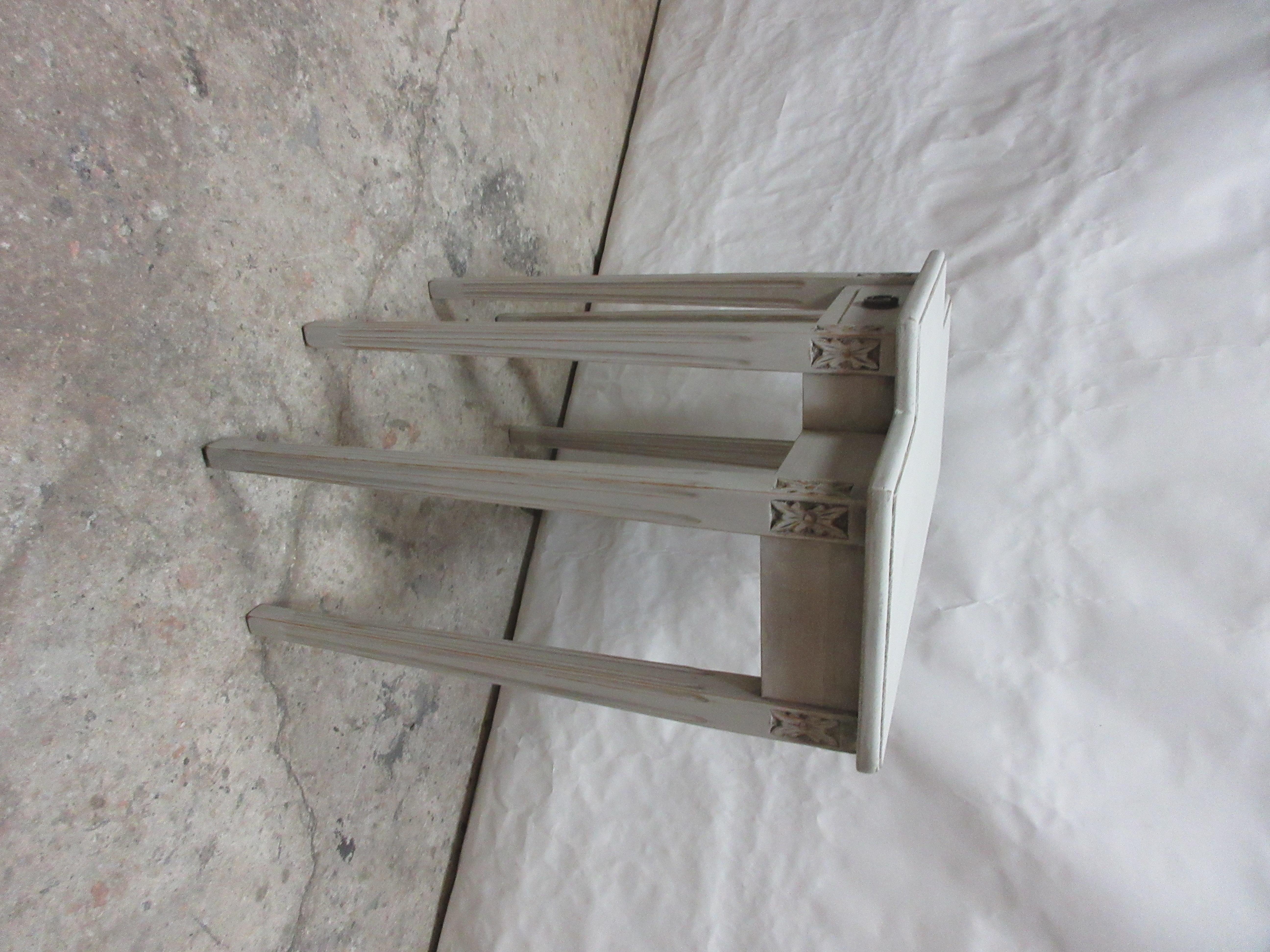 Swedish Gustavian Style Console Table In Good Condition For Sale In Hollywood, FL