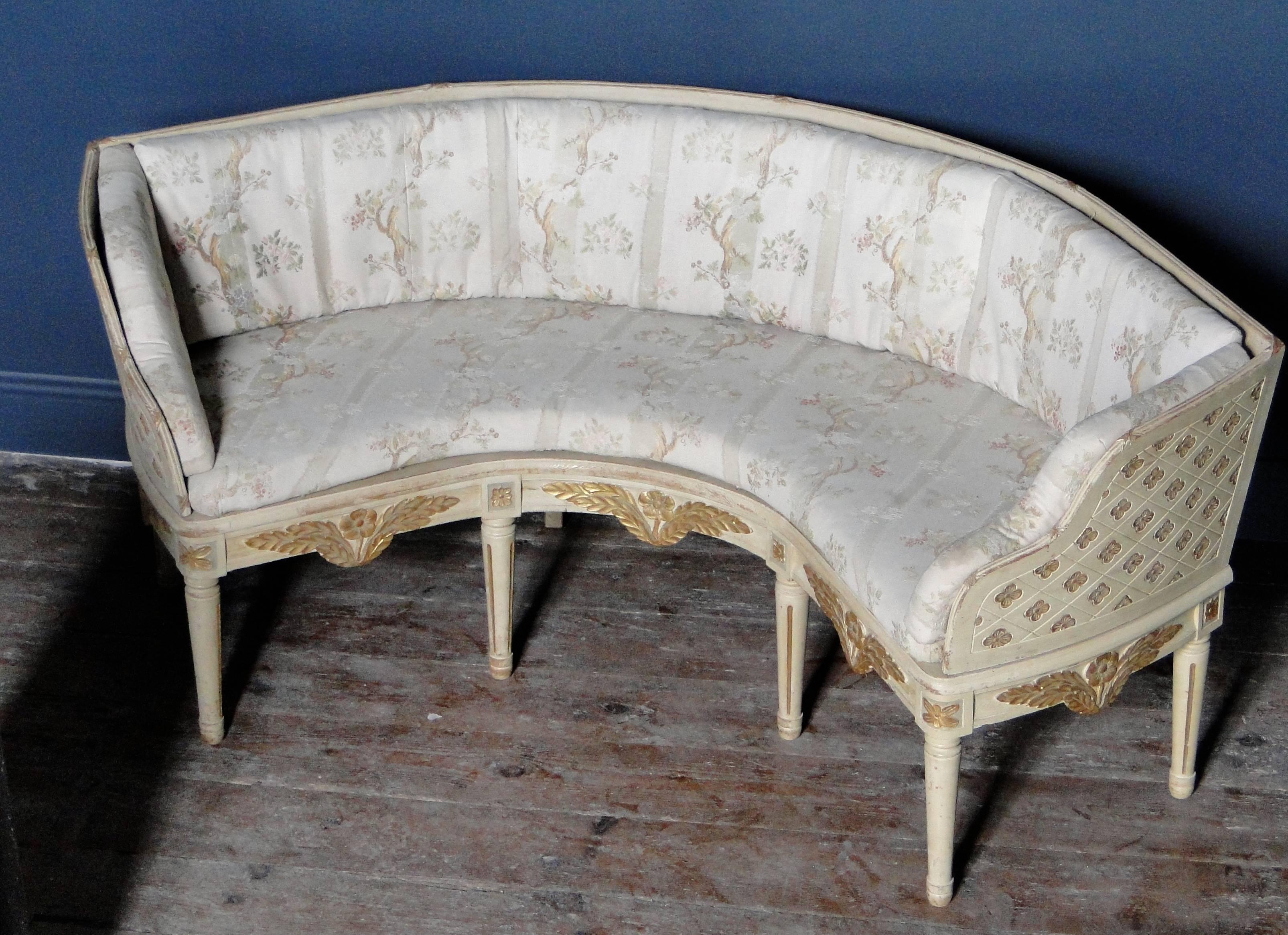 Swedish Gustavian Style Curved Sofa Beginning, 1900 For Sale 2