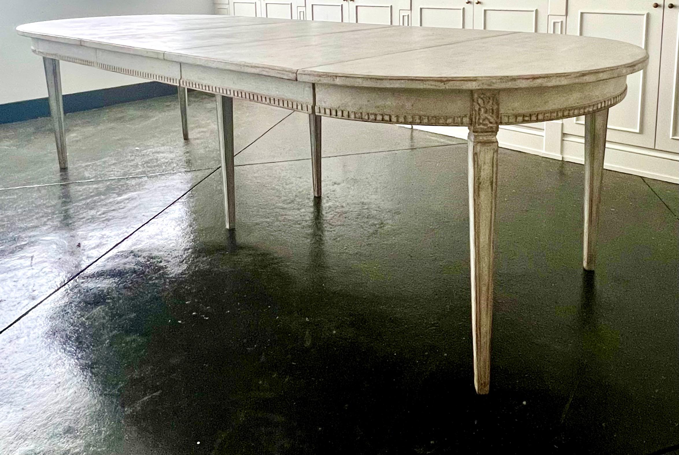 Wood Swedish Gustavian Style Extension Dining Table with Three Leaves 1850's