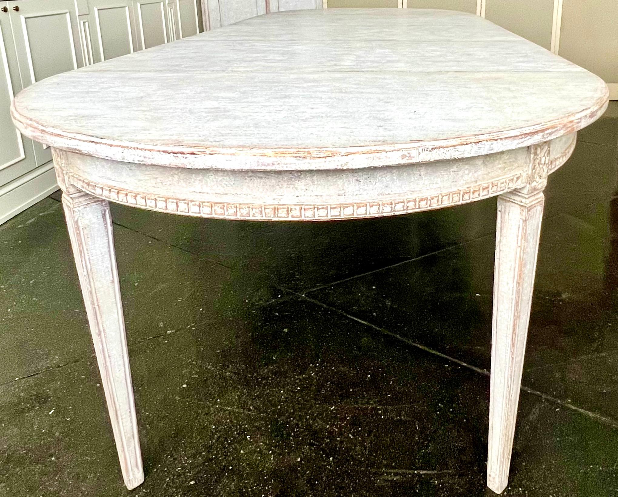 Swedish Gustavian Style Extension Dining Table with Three Leaves 1850's 1