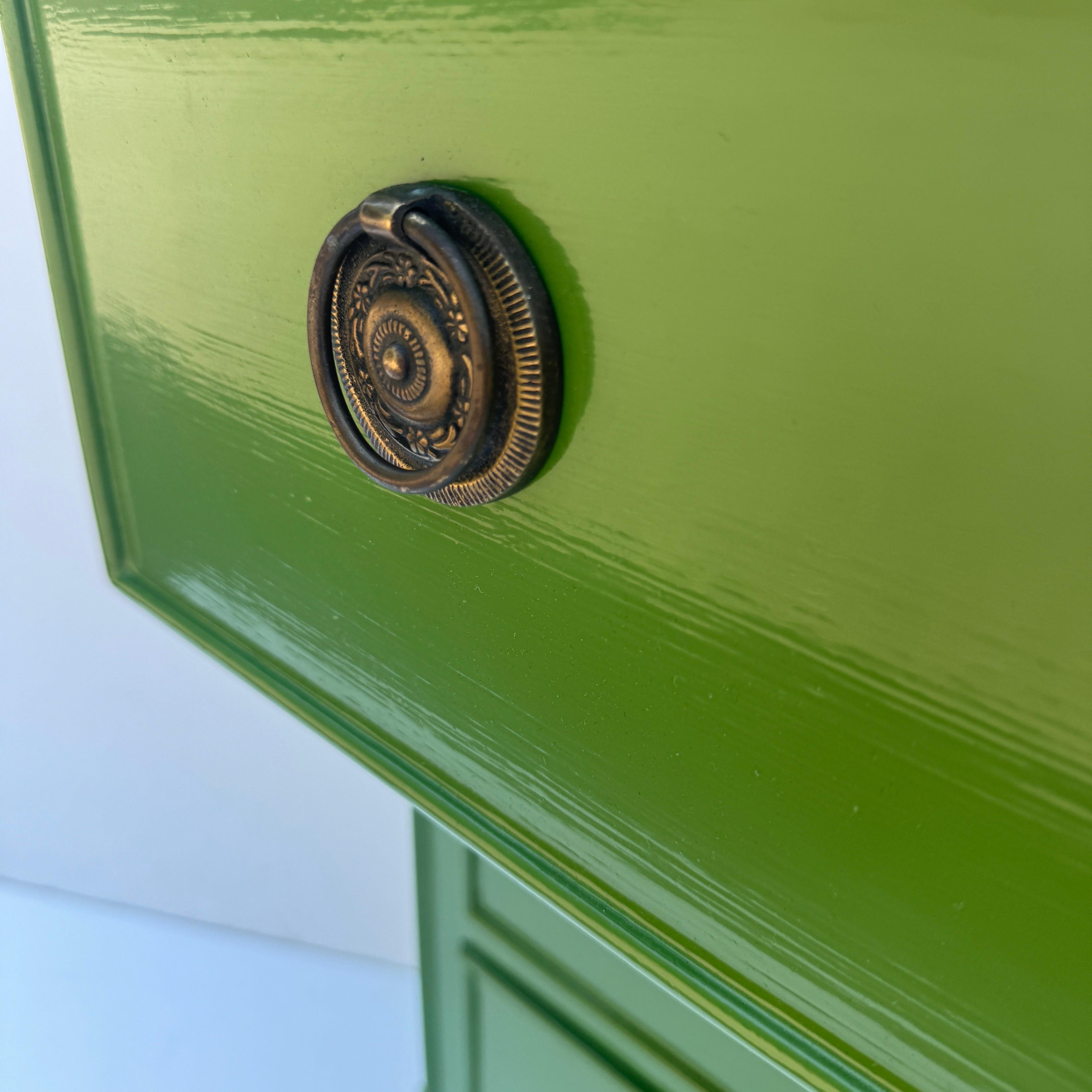 Swedish Gustavian Style Green Lacquered Chest of Drawers or Commode 6