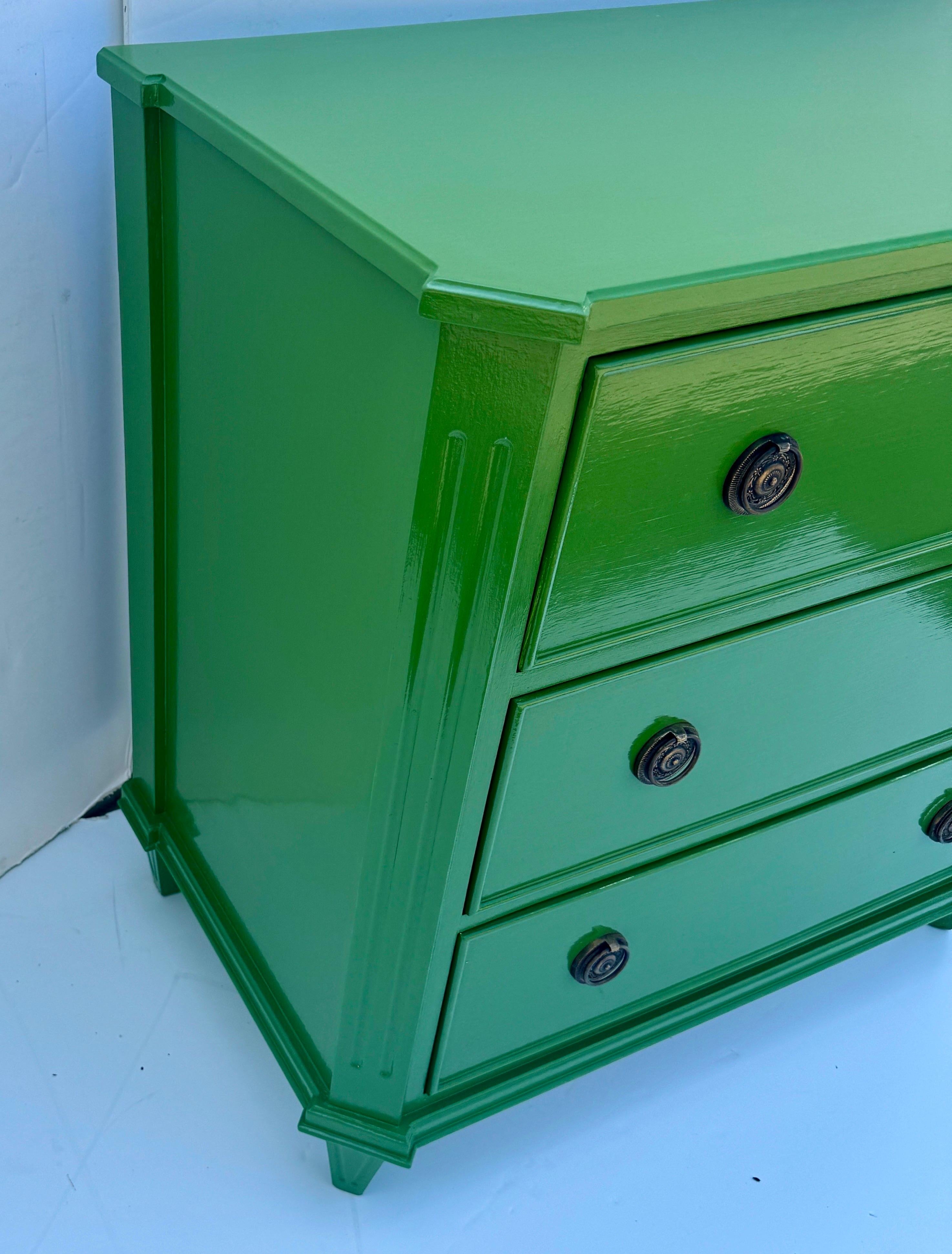 Swedish Gustavian Style Green Lacquered Chest of Drawers or Commode In Good Condition In Haddonfield, NJ
