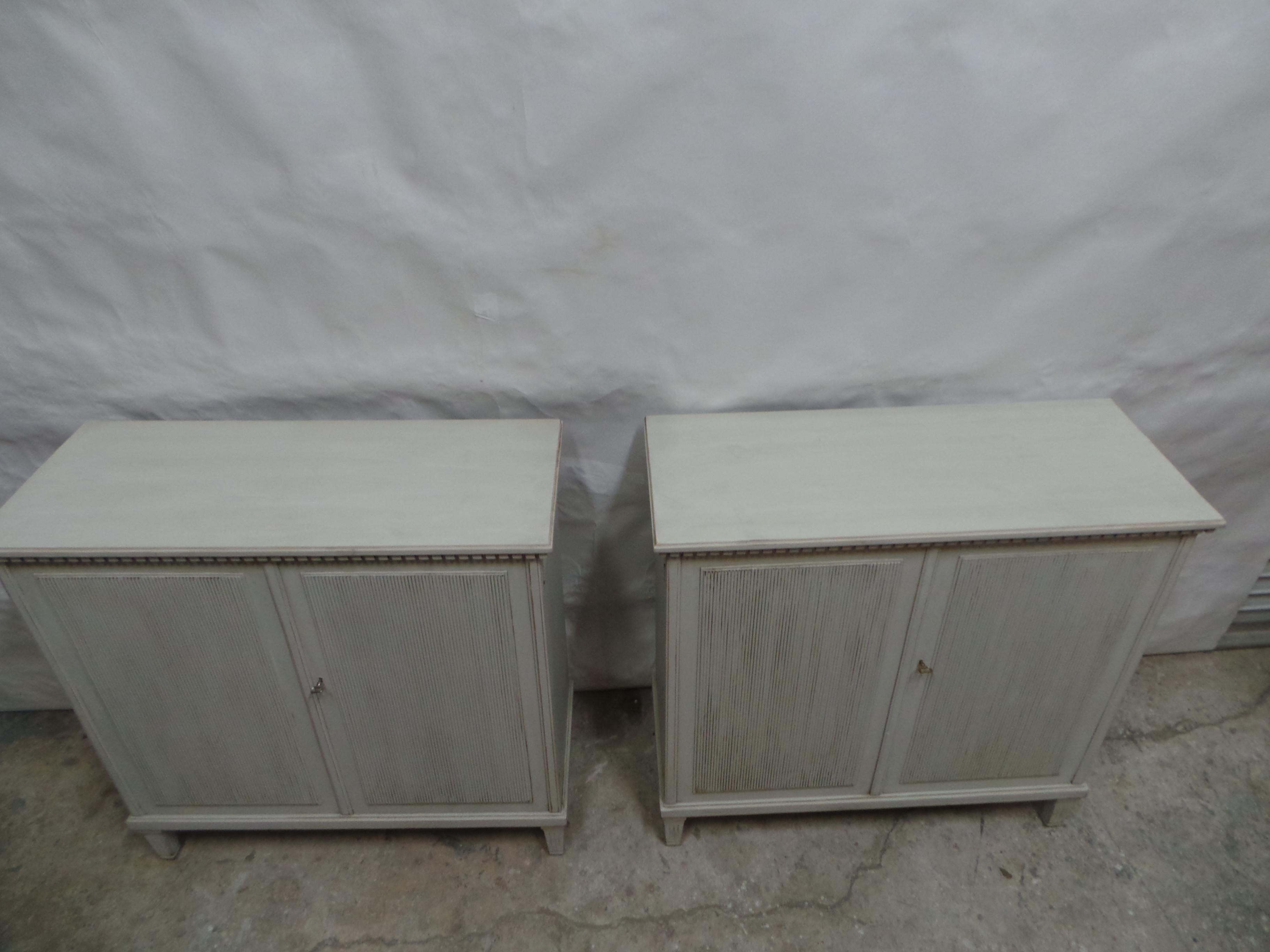 Swedish Gustavian Style Matching Set Of Sideboards In Good Condition For Sale In Hollywood, FL