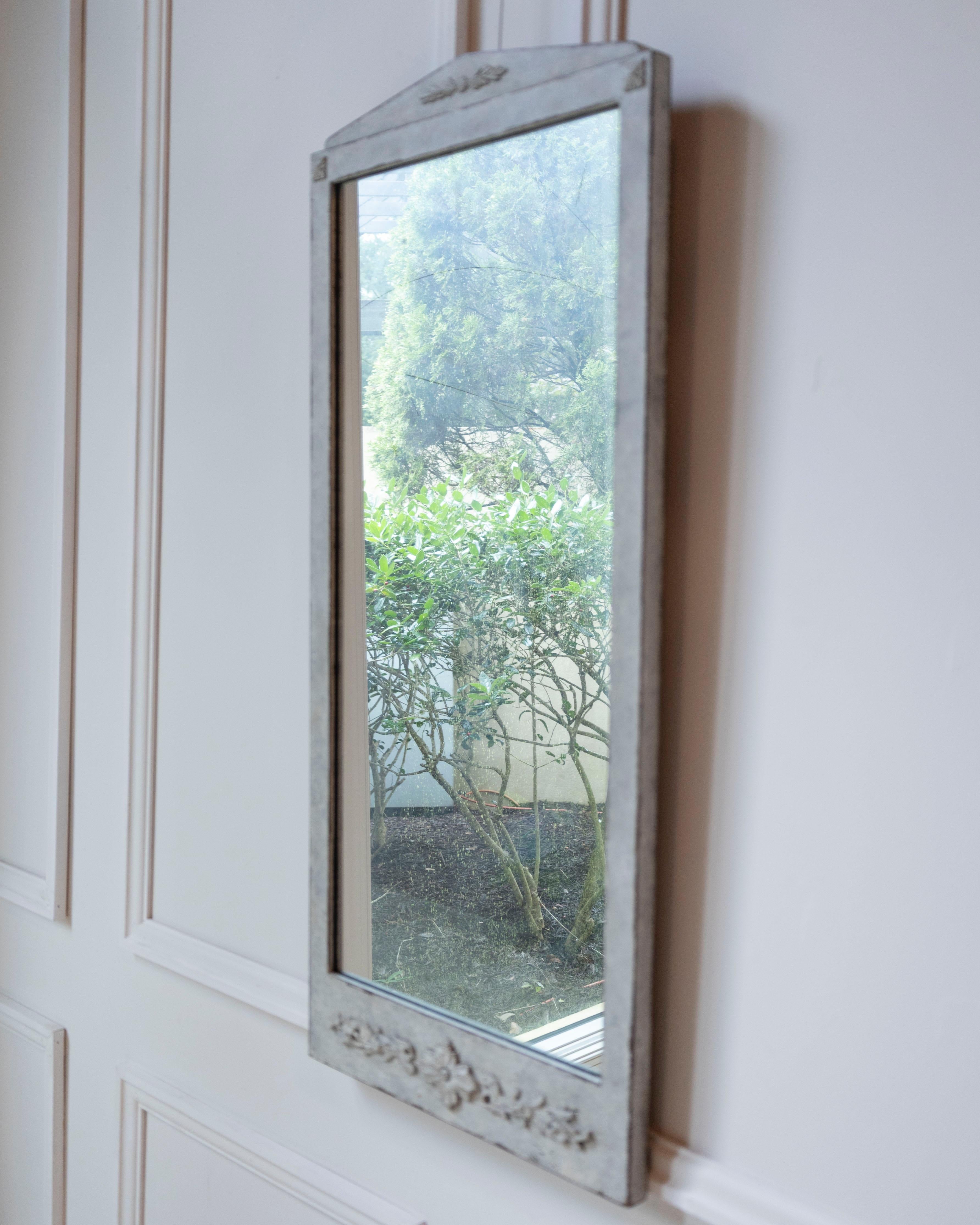 Swedish Gustavian Style Mirror in Light Sand Patina, circa 1920 In Good Condition For Sale In Atlanta, GA