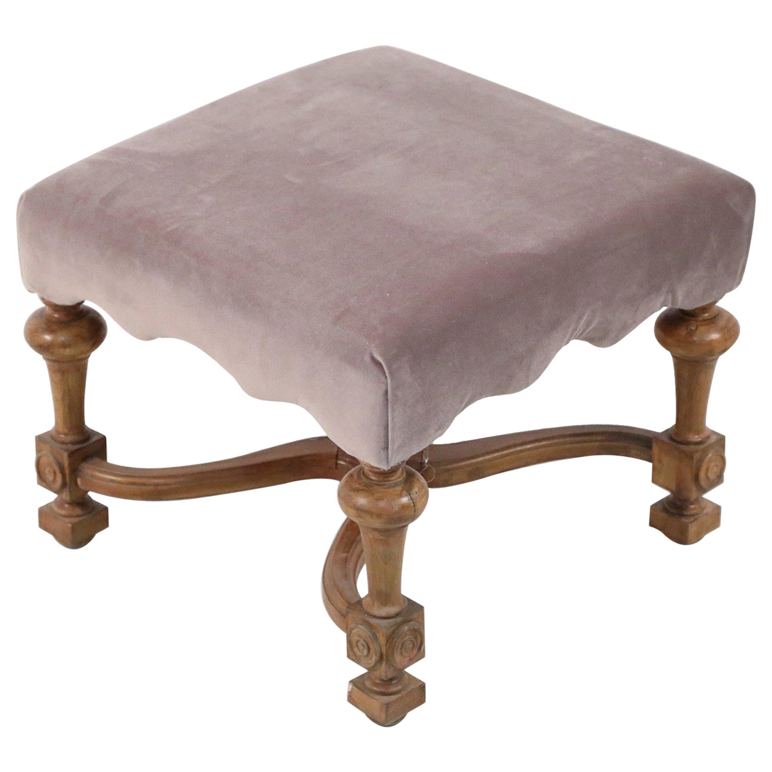 Tabouret suédois de style gustavien en chêne et tapissé de mauve en vente
