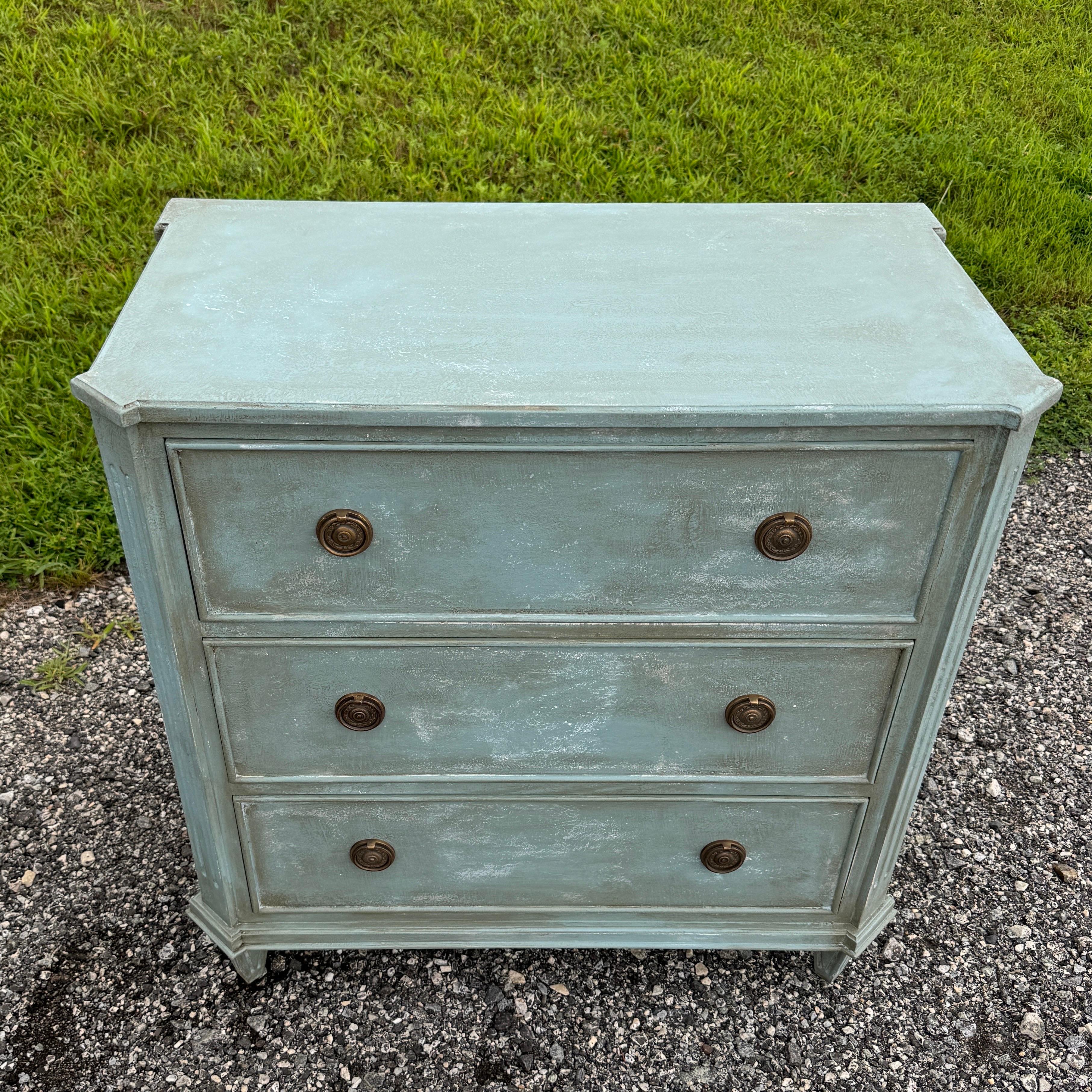 Hand-Painted Swedish Gustavian Style Painted 3 Drawer Chest Bureau For Sale