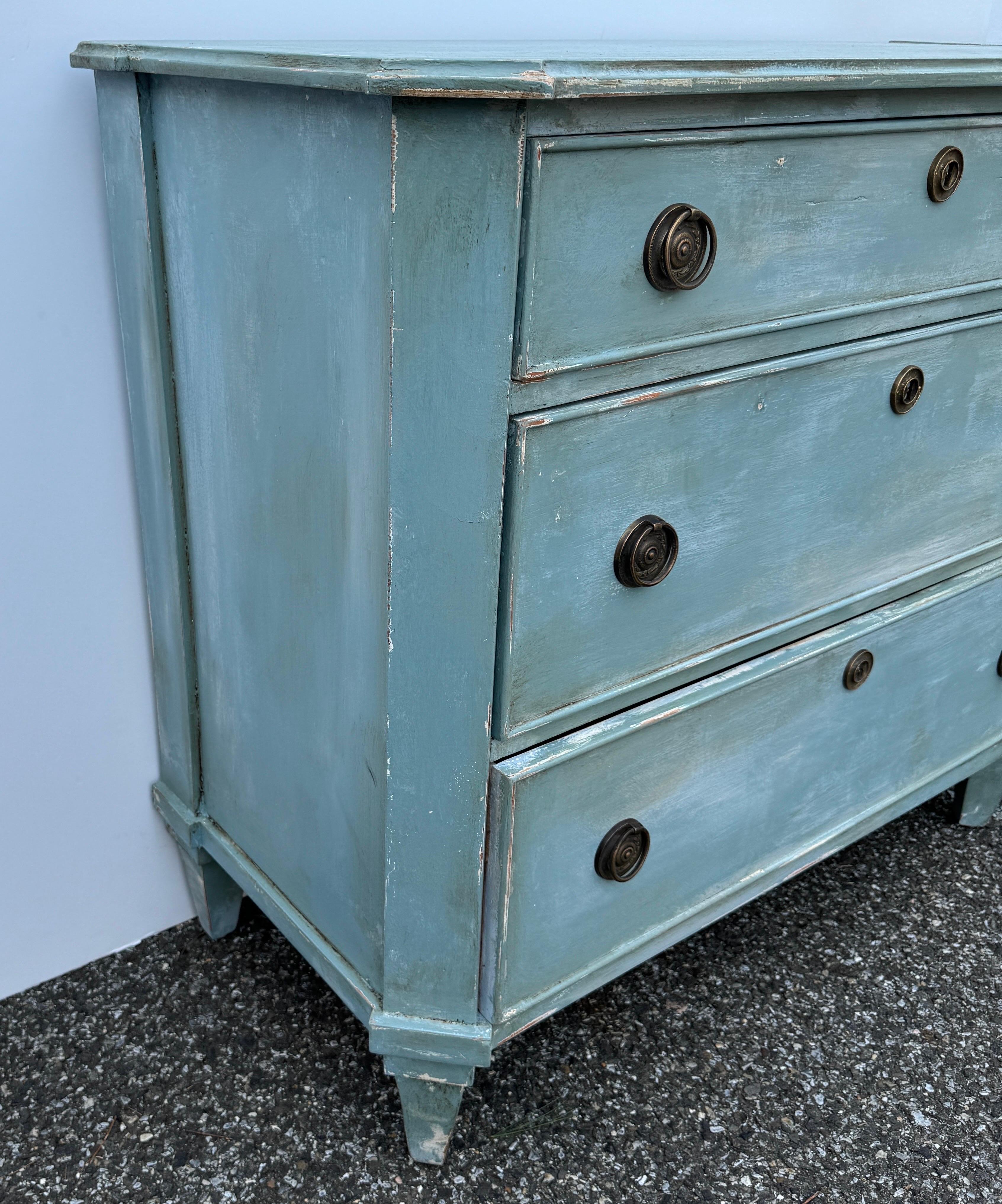 Hand-Crafted Swedish Gustavian Style Painted Chest of Drawers Bureau For Sale