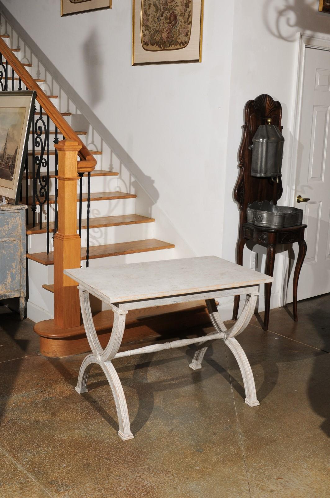 Swedish Gustavian Style Painted Console Table with Curule Base and Stretcher In Good Condition In Atlanta, GA