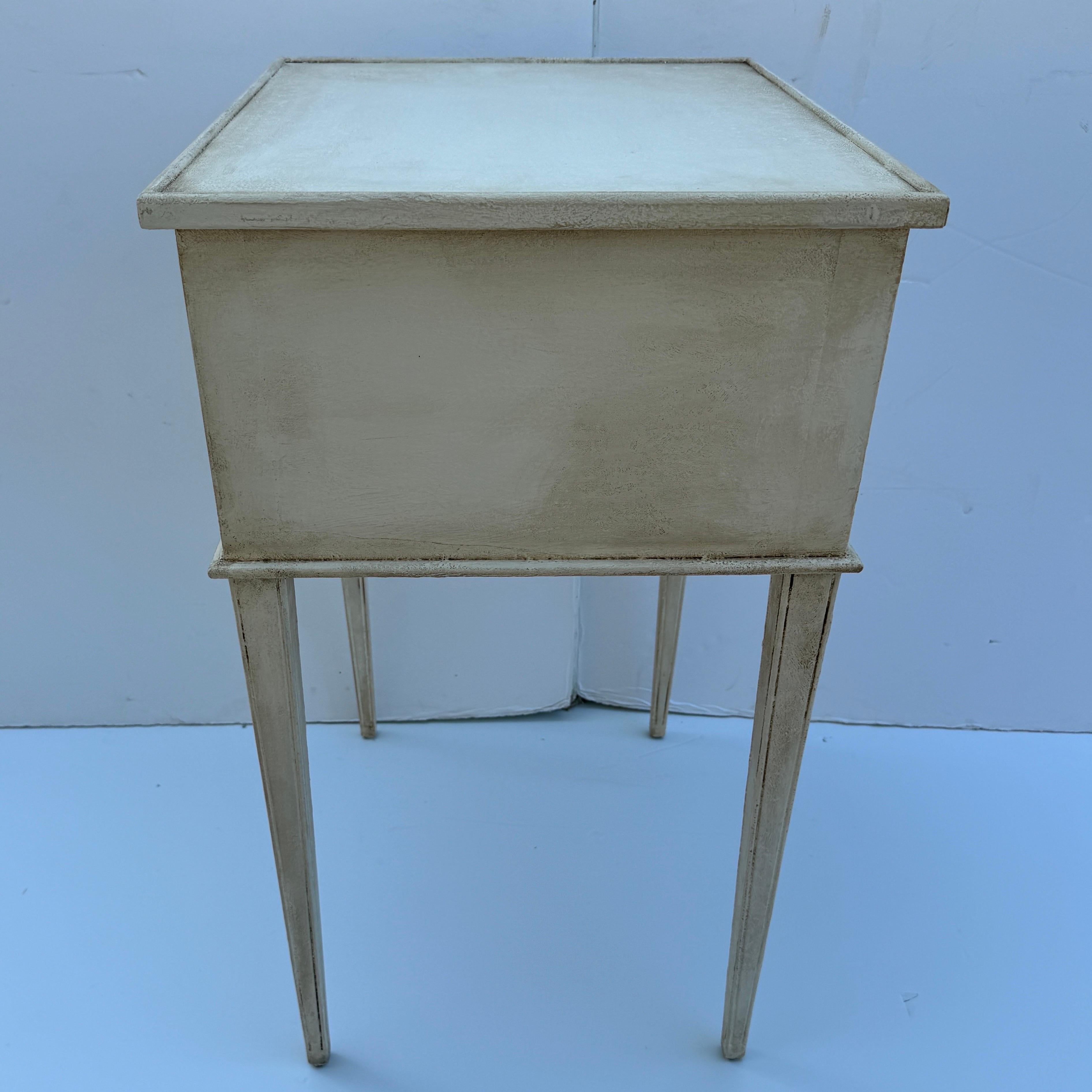 Swedish Gustavian Style Painted Side Table Bedside with 3 Drawers 3