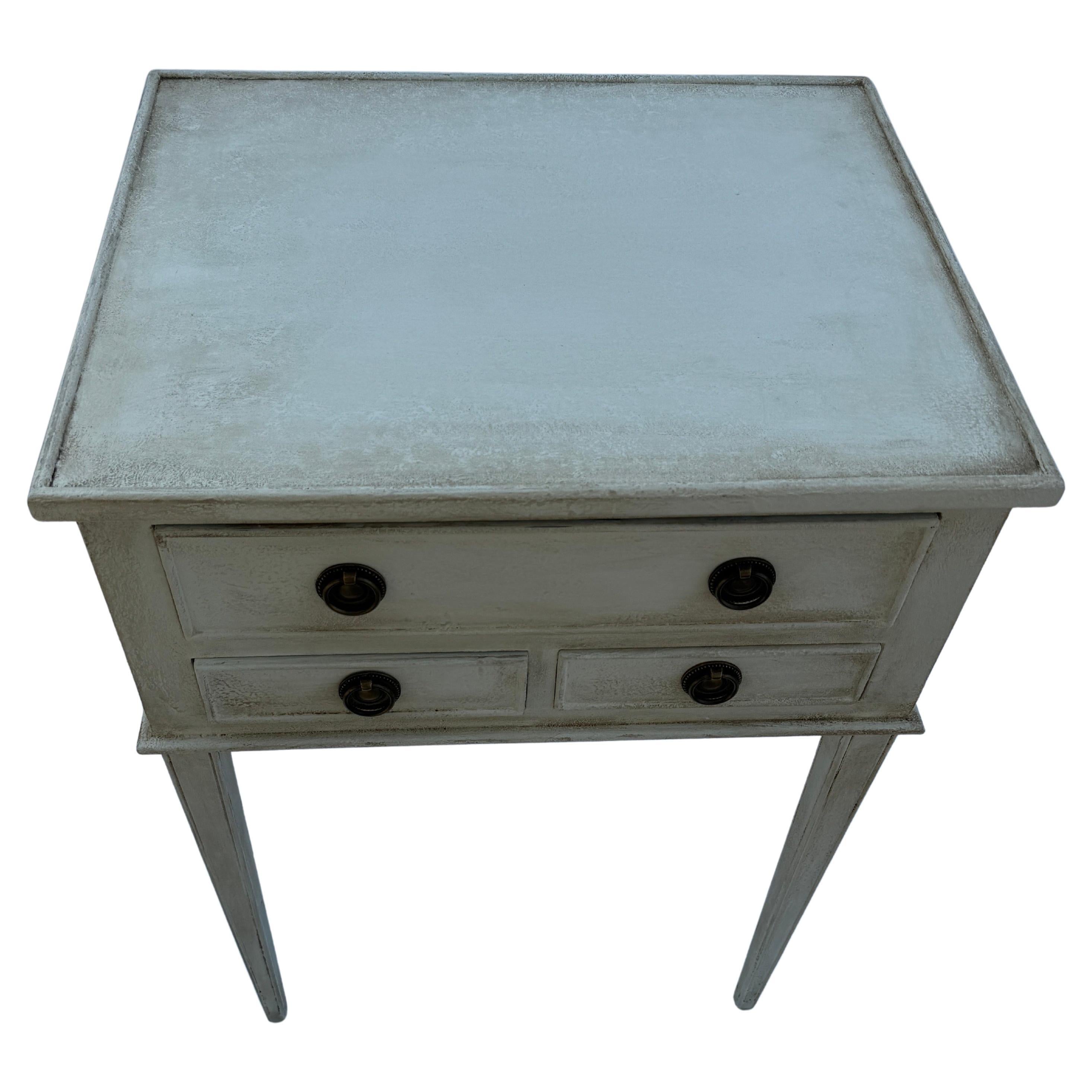 Scandinavian Swedish Gustavian Style Painted Side Table Bedside with 3 Drawers