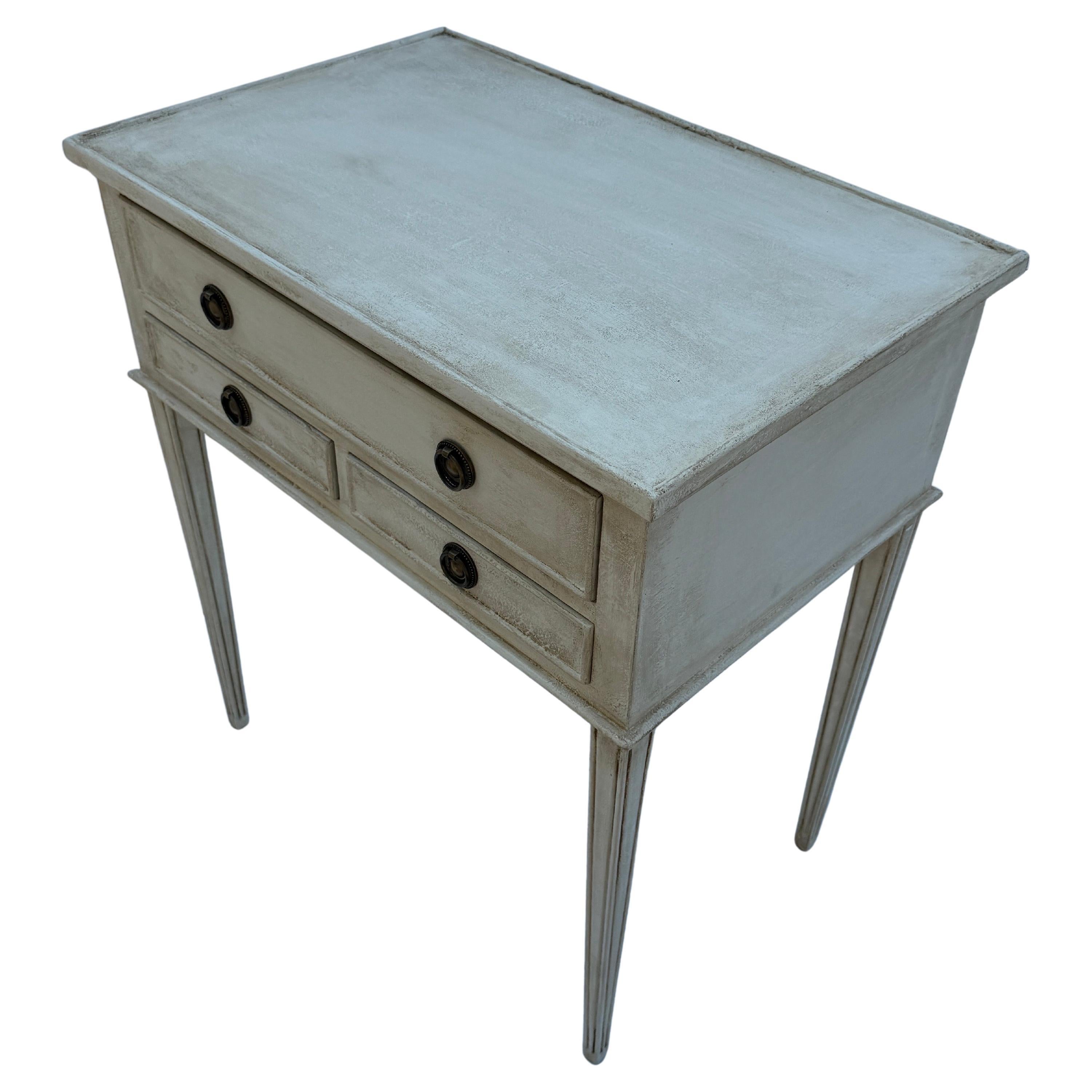 Hand-Crafted Swedish Gustavian Style Painted Side Table Bedside with 3 Drawers