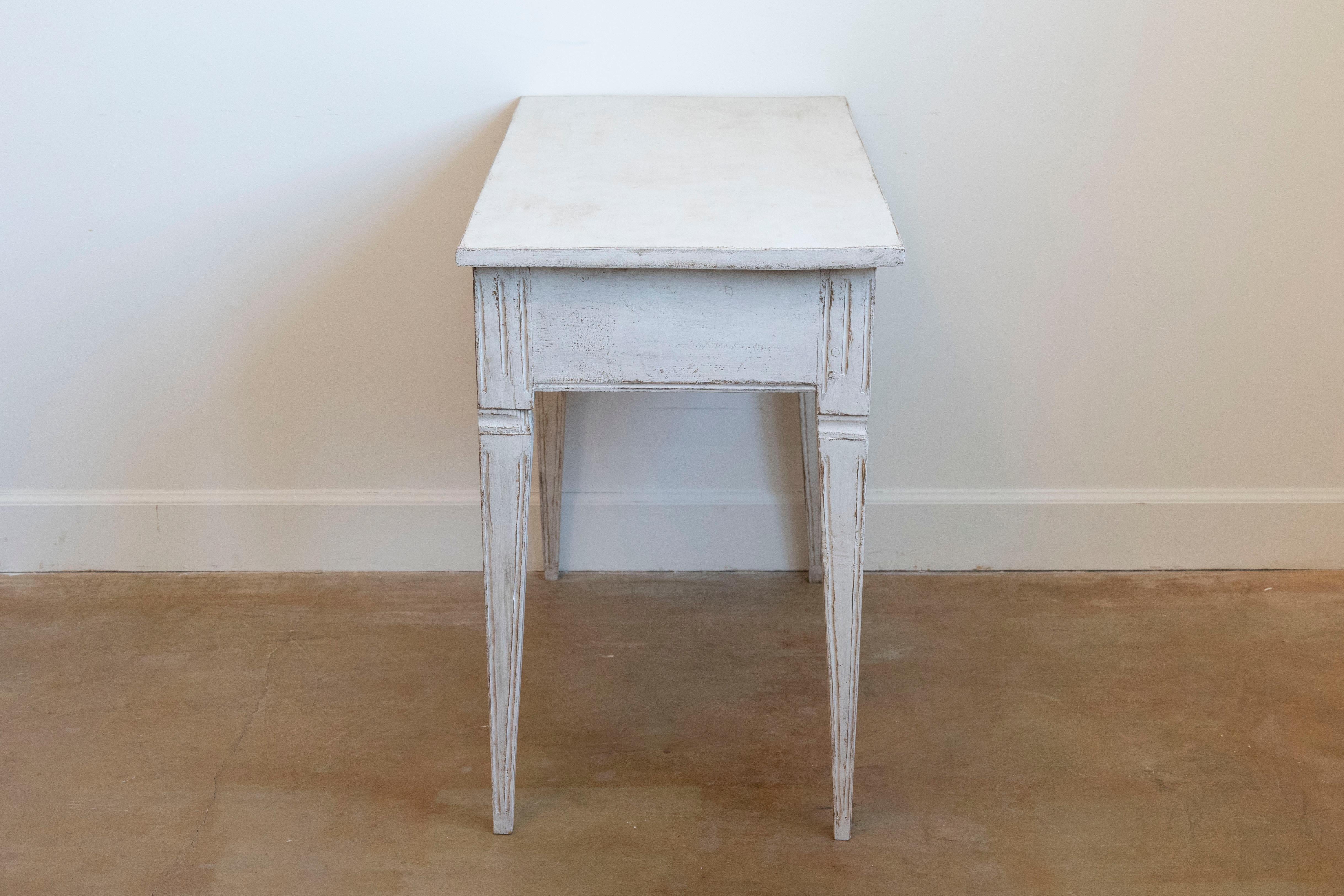 Swedish Gustavian Style Painted Side Table with Reeded Drawer and Tapered Legs For Sale 2