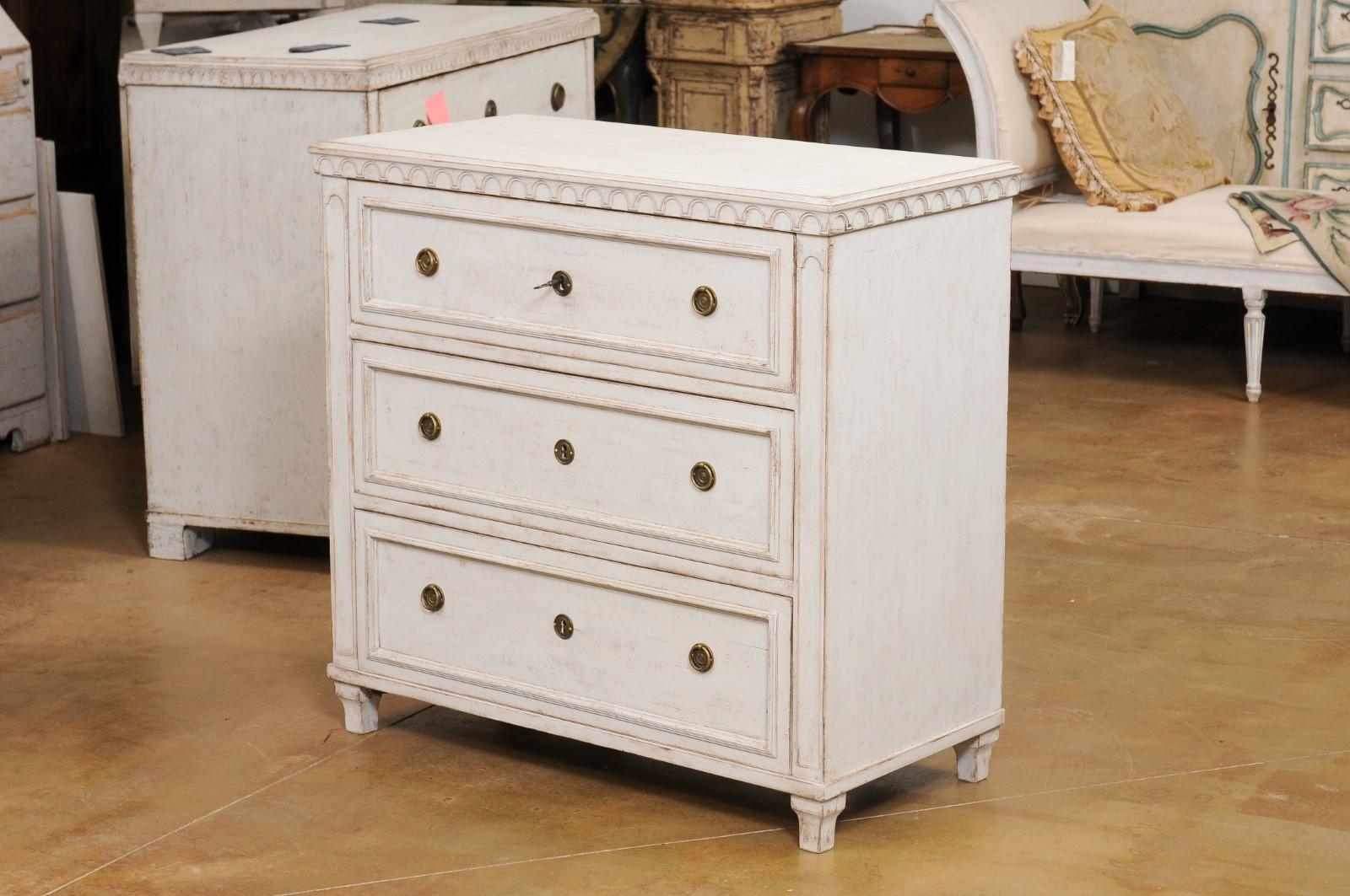 Swedish Gustavian Style Painted Wood 1890s Three-Drawer Carved Commode 8