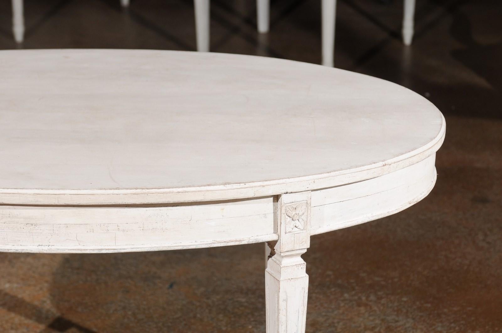 Swedish Gustavian Style Painted Wood Oval Table with Tapered Legs, circa 1880 6